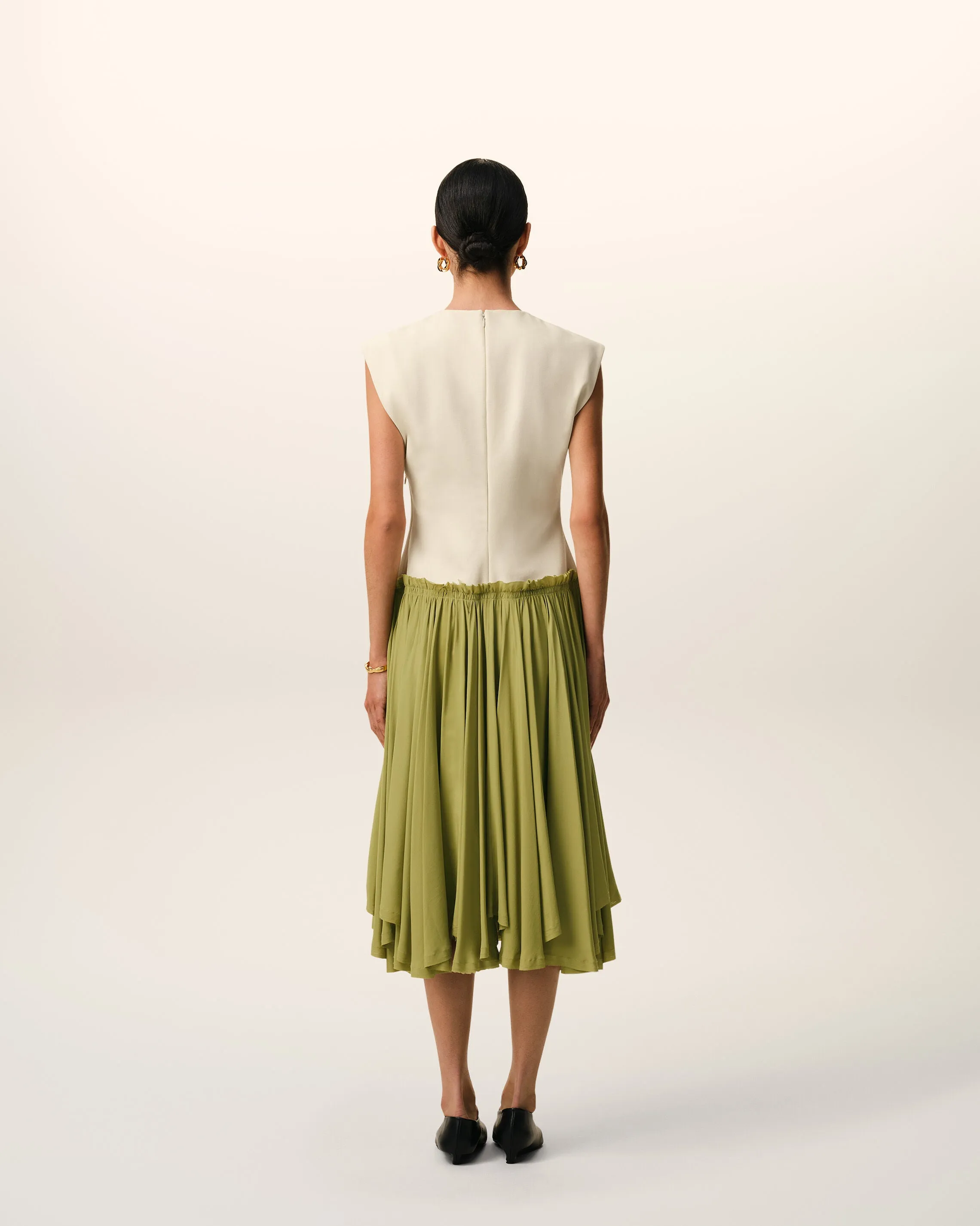Robe Midi Bicolore Blanche Et Verte en Laine Vierge sold by Ami product image thumbnail 5