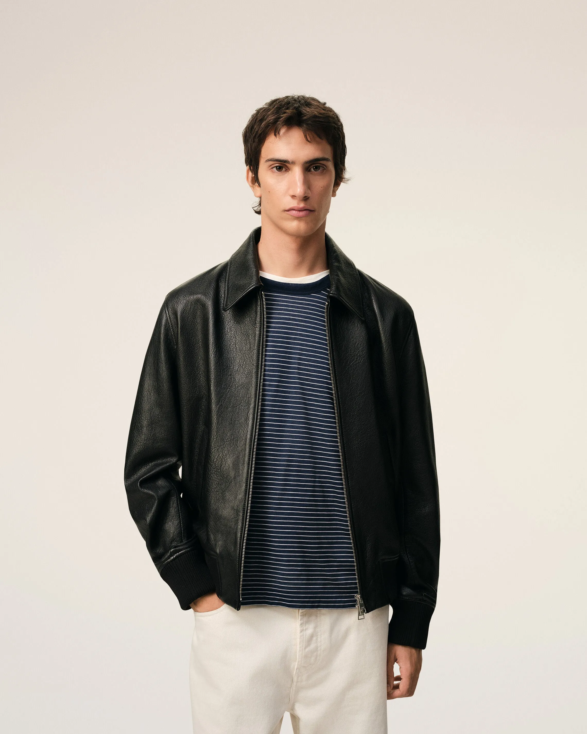 Veste Noire Zippée en Cuir D'Agneau sold by Ami product image thumbnail 3