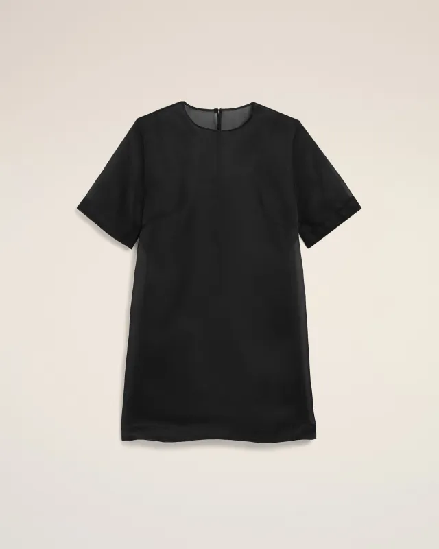 Robe Courte Noire Trapèze en Soie made by Ami