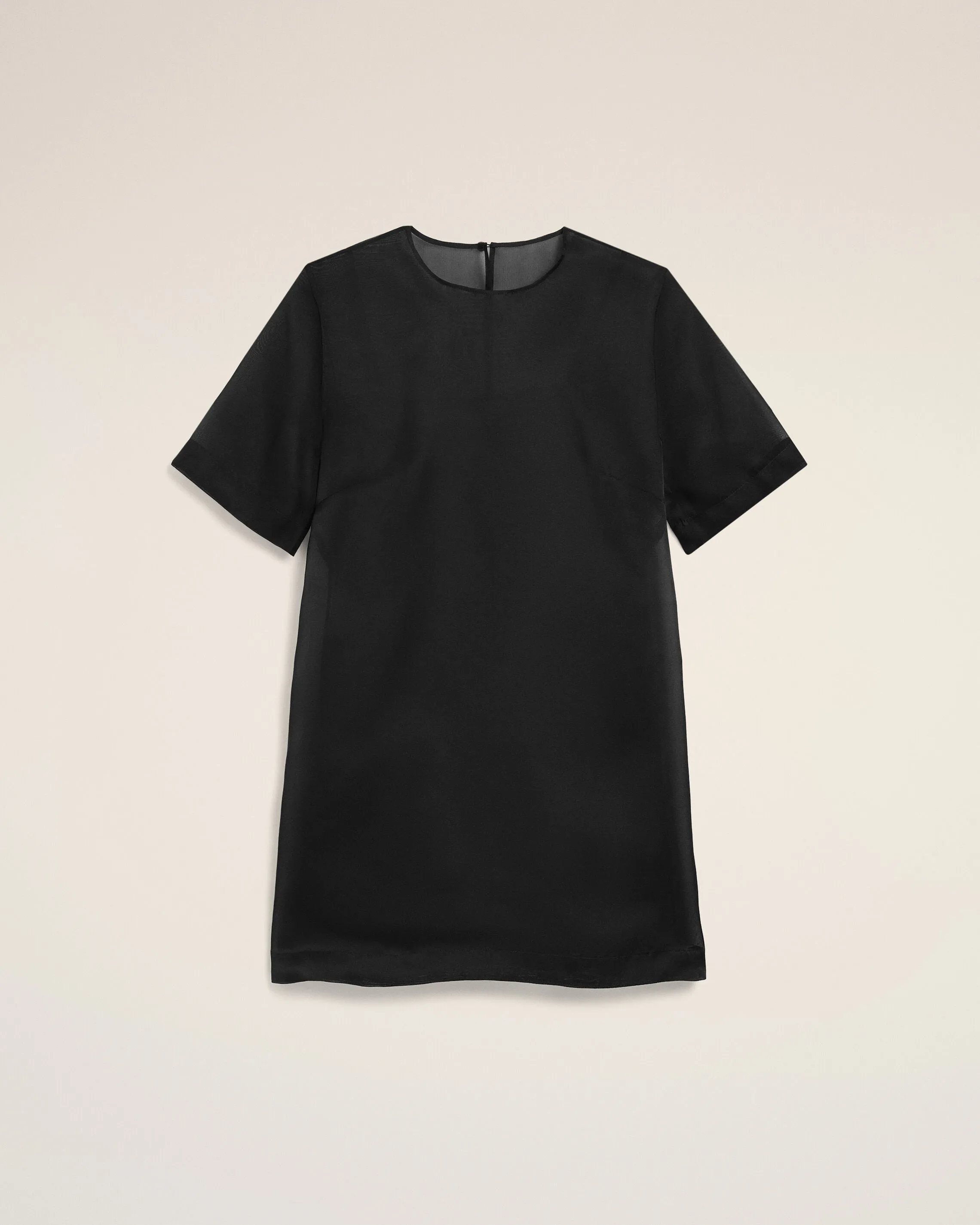 Robe Courte Noire Trapèze en Soie sold by Ami