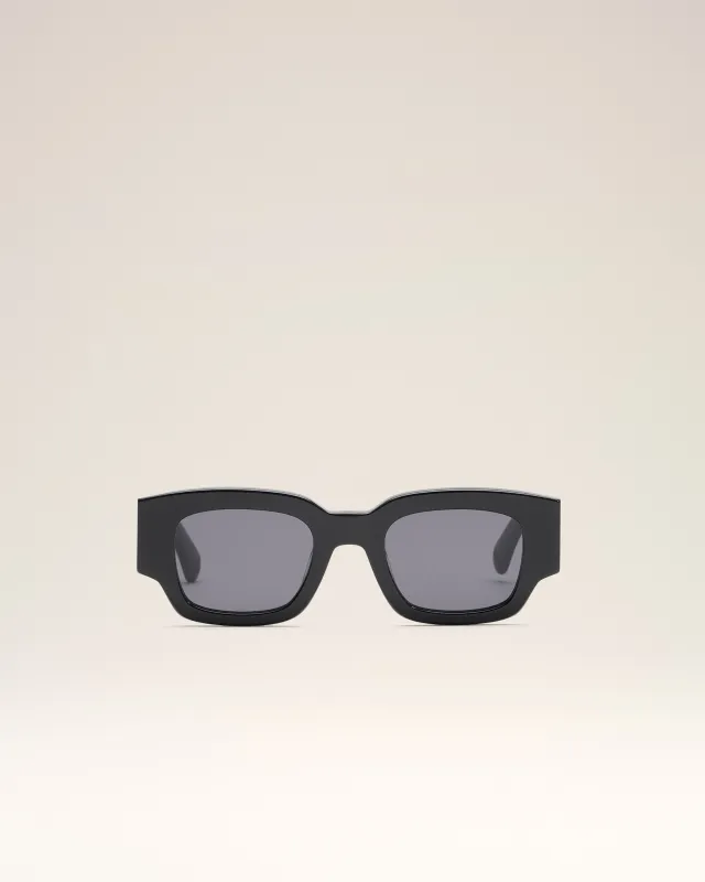 Lunettes De Soleil 75001 Noires made by Ami