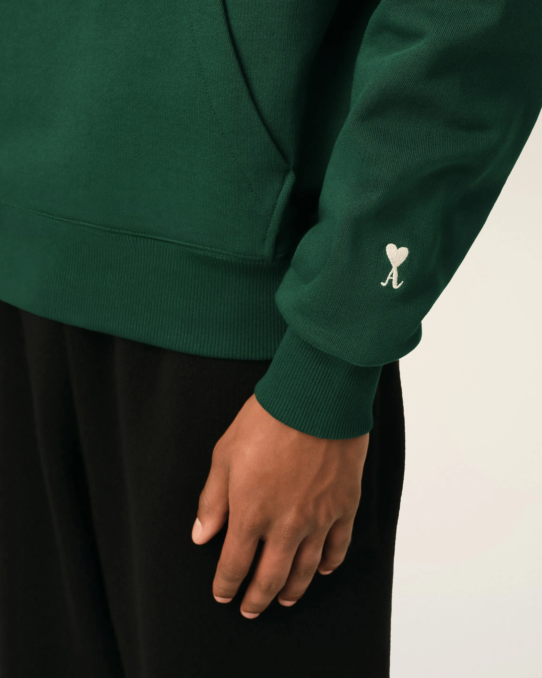Hoodie vert en coton "Don't forget to love" sold by Ami product image thumbnail 4