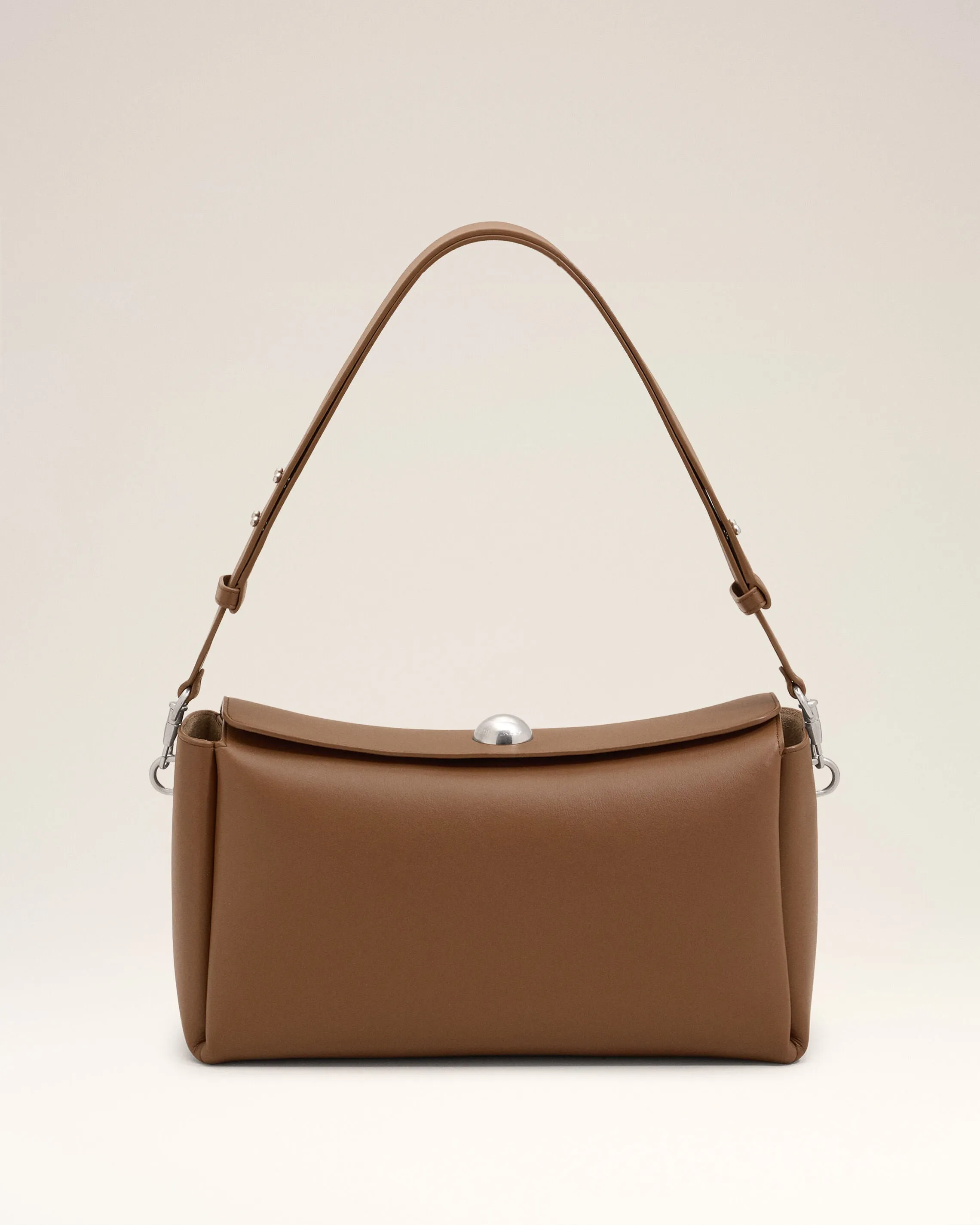 Sac Carrousel moyen marron en cuir de veau sold by Ami