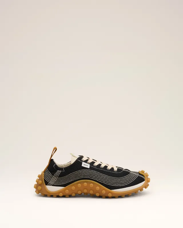 Sneakers Mirage noires en mesh made by Ami