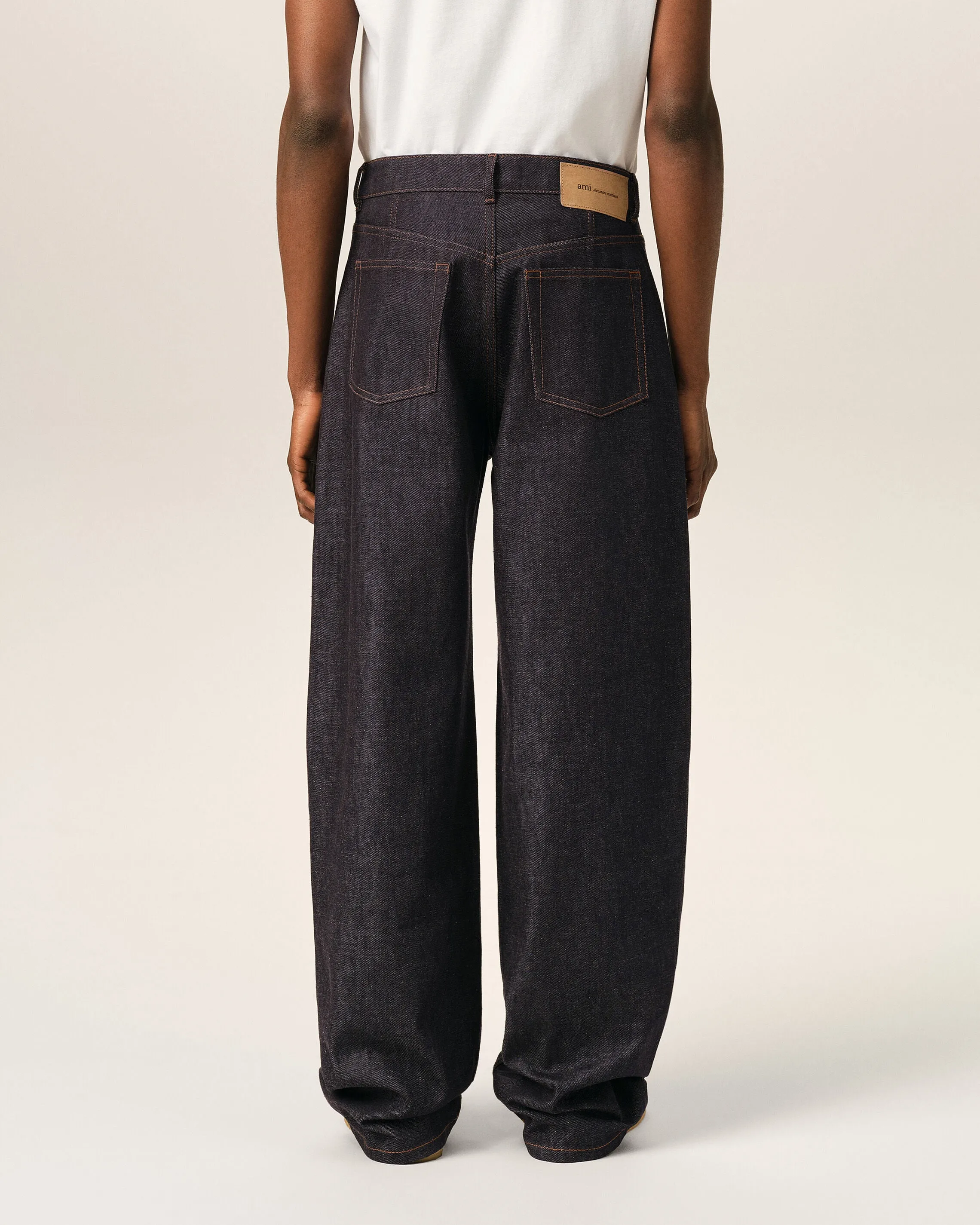 Jean bleu coupe baggy en coton sold by Ami product image thumbnail 4