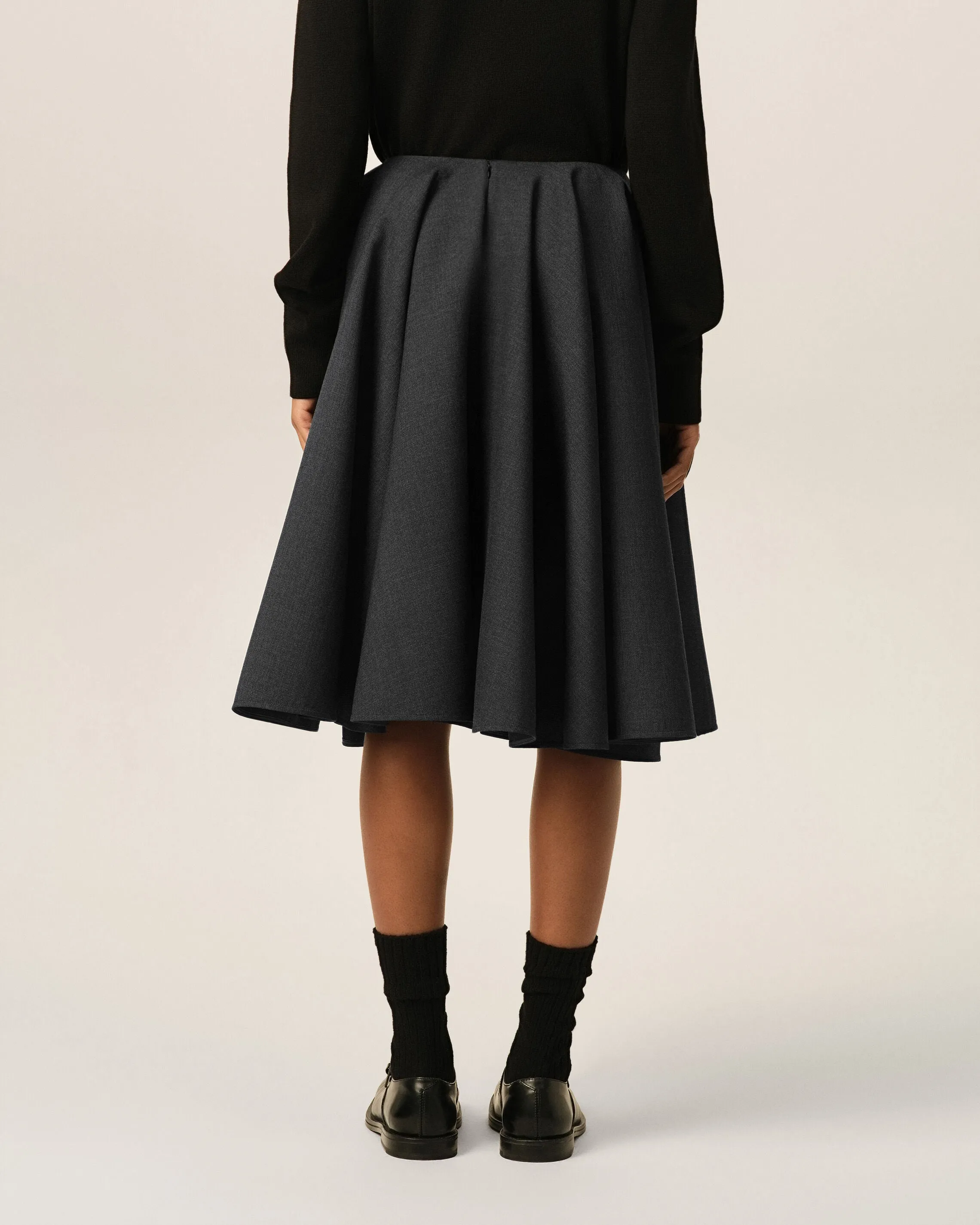 Jupe midi peplum grise en laine sold by Ami product image thumbnail 4