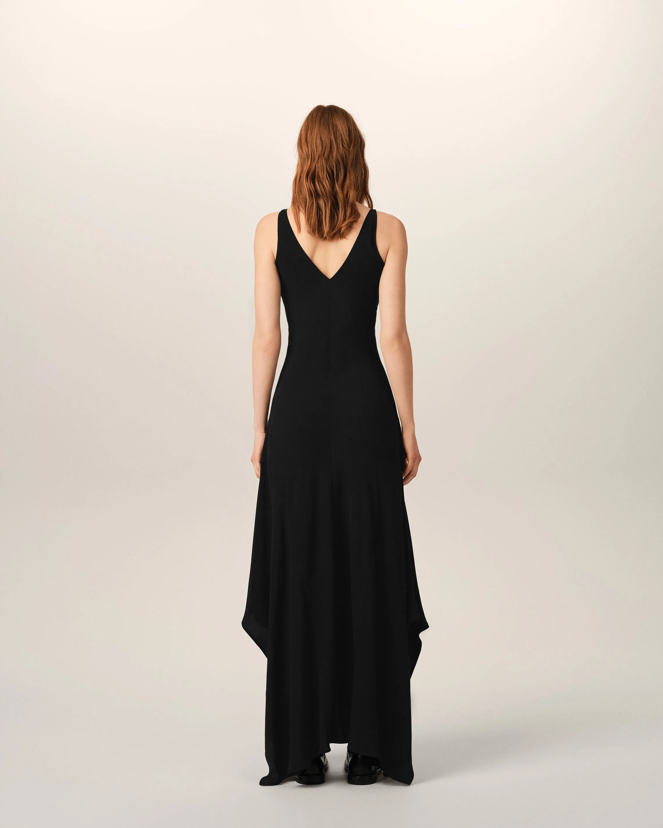 Robe longue noire à godets en soie mélangée sold by Ami product image thumbnail 5