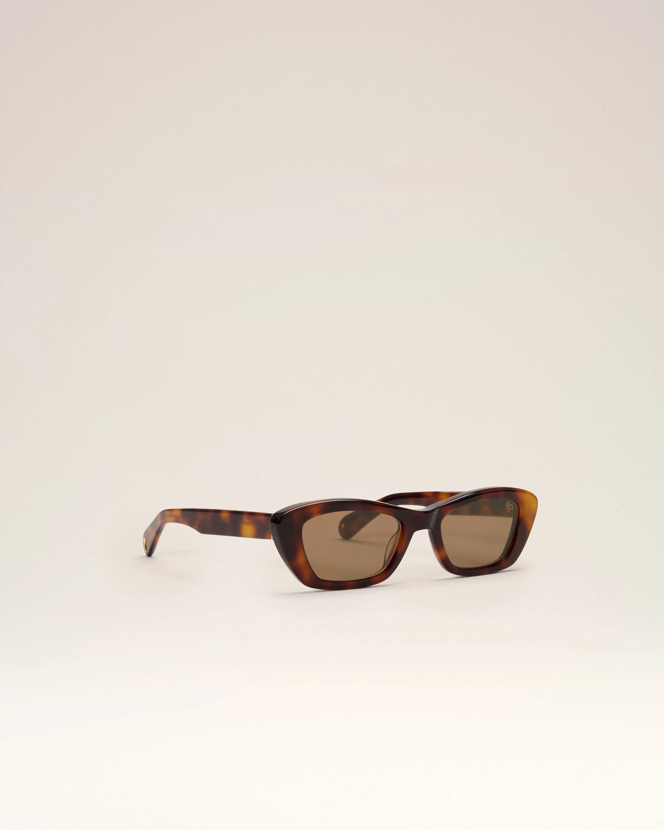 Lunettes de soleil 75020 marron sold by Ami product image thumbnail 3