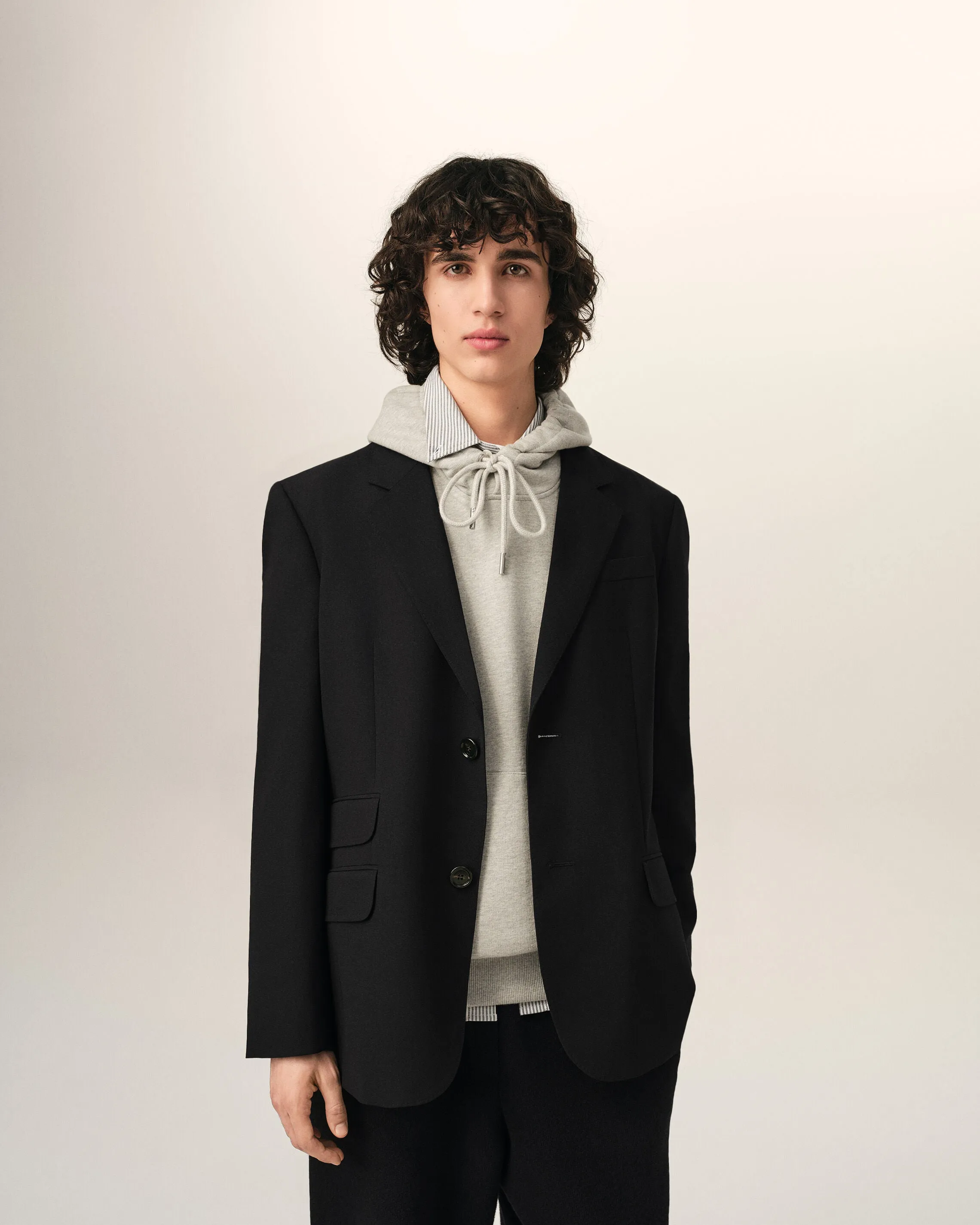 Veste droite noire simple boutonnage en laine sold by Ami product image thumbnail 3