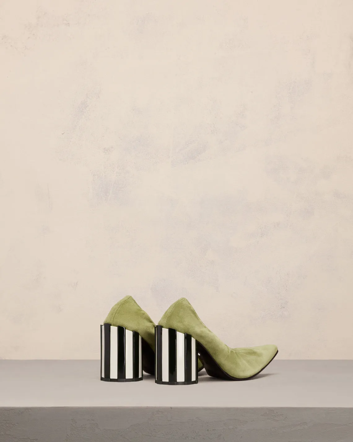 Escarpins Froncés A Bout Pointu sold by Ami product image thumbnail 4