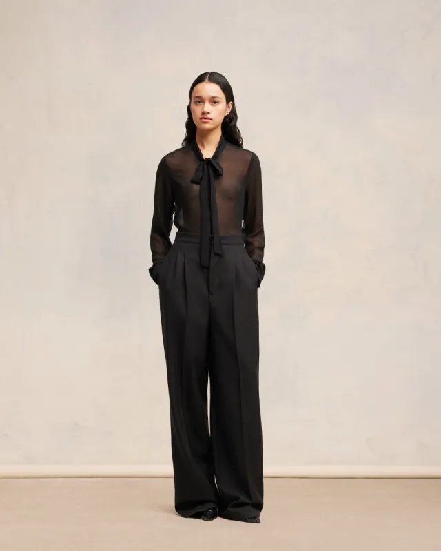 Chemise Col Lavallière sold by Ami