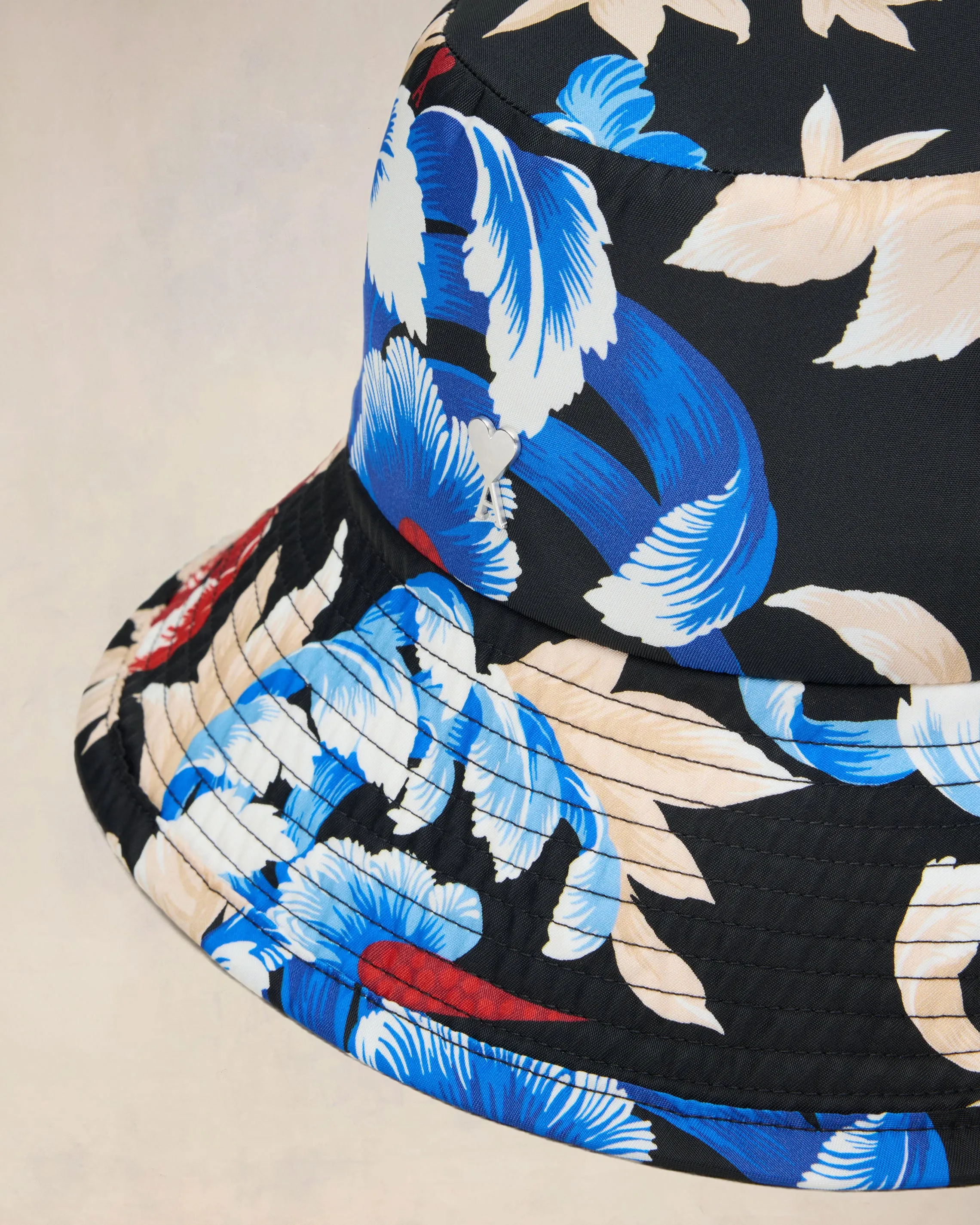 Bob Imprimé A Cordon sold by Ami product image thumbnail 3