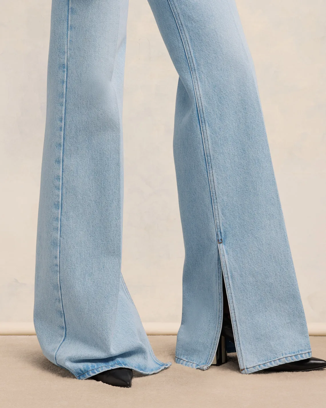 Jean Flare Fit Avec Fentes sold by Ami product image thumbnail 5