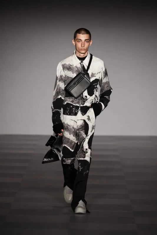 PS22 Look 35 sold by AMIRI