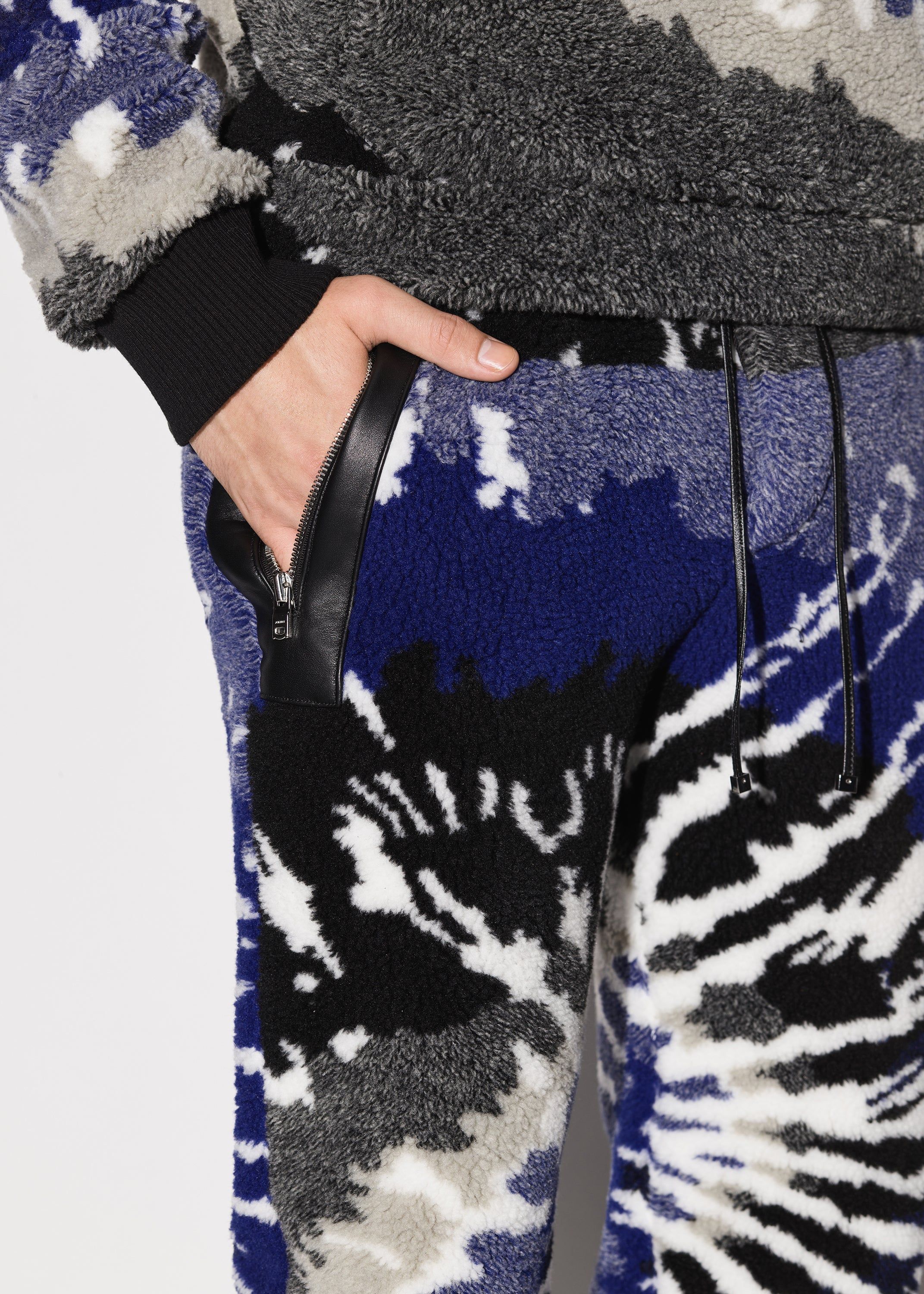 TIE DYE POLAR FLEECE PANTS - BLUE / BLACK sold by AMIRI product image thumbnail 5
