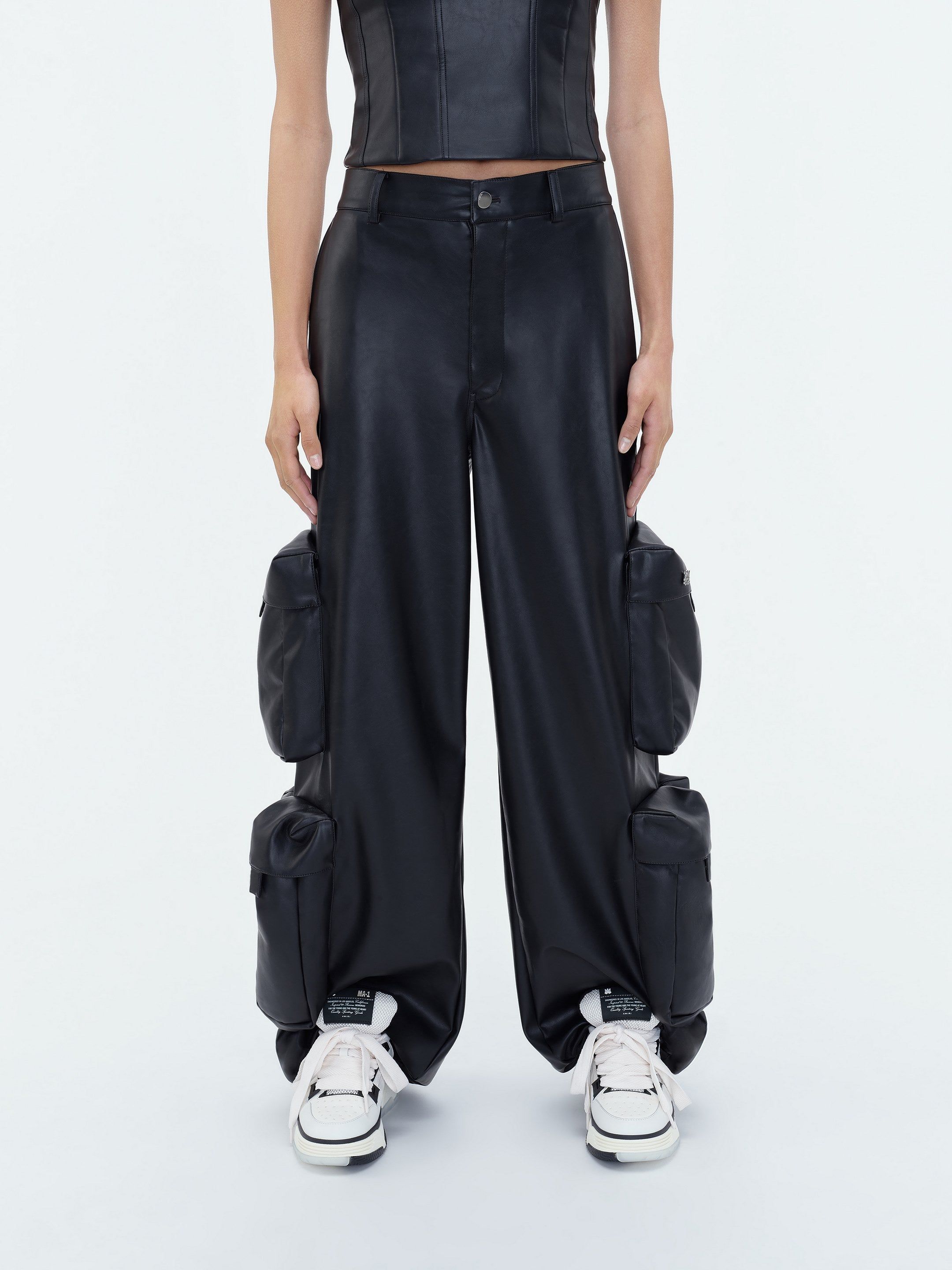 WOMEN - WIDE LEG CARGO PANT - BLACK sold by AMIRI product image thumbnail 3