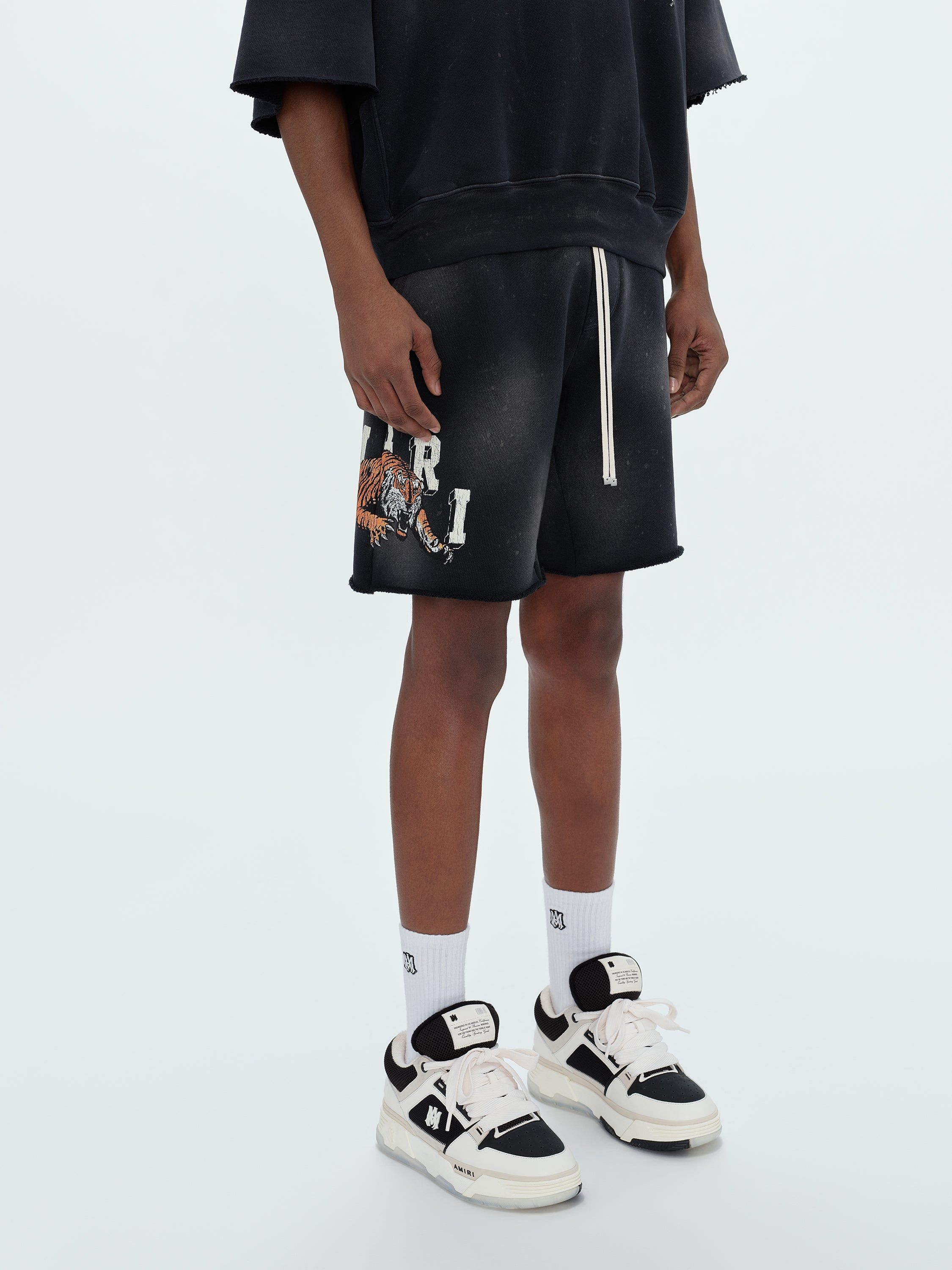 VINTAGE TIGER SWEATSHORT - BLACK sold by AMIRI product image thumbnail 3
