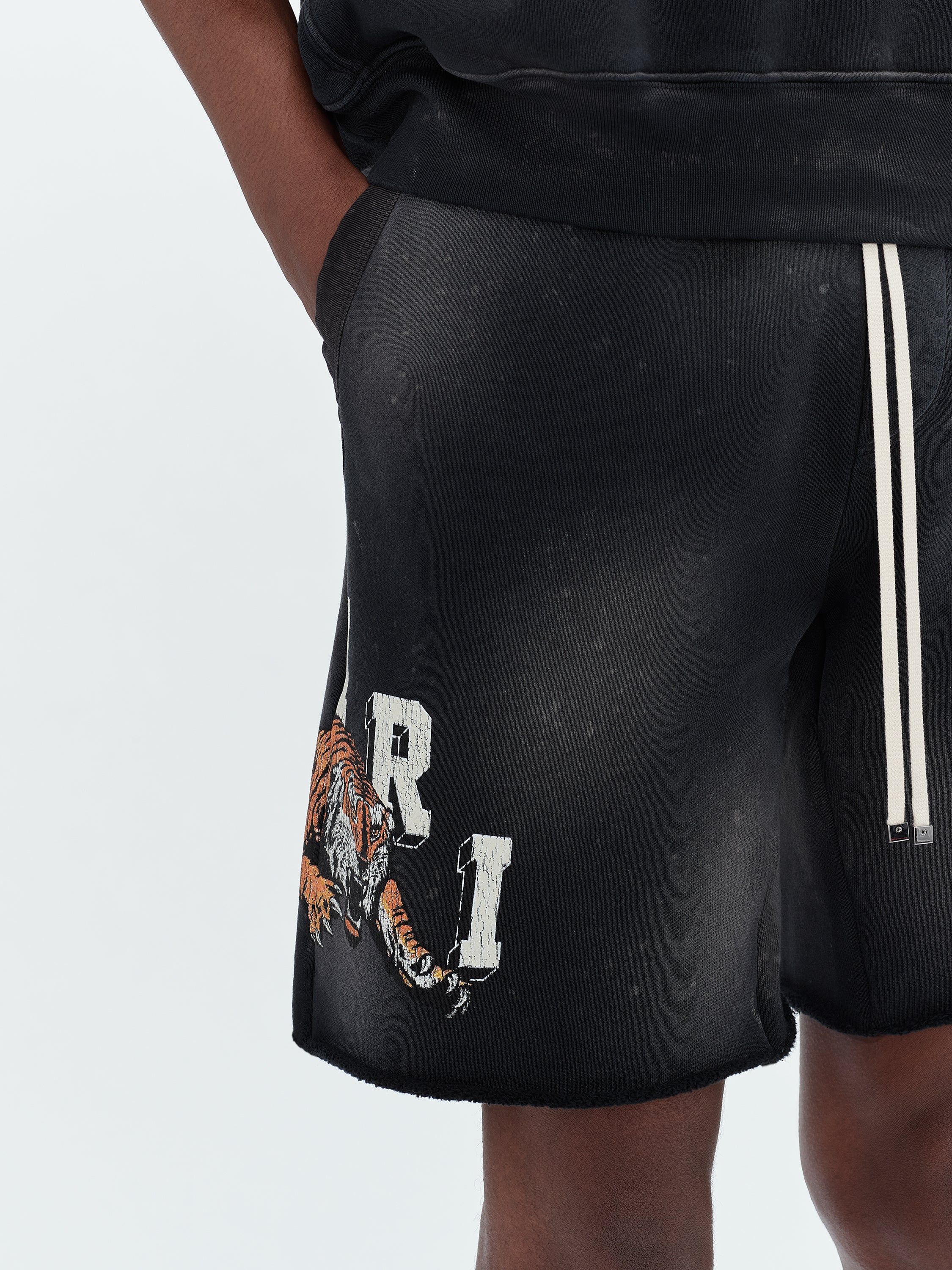 VINTAGE TIGER SWEATSHORT - BLACK sold by AMIRI product image thumbnail 5