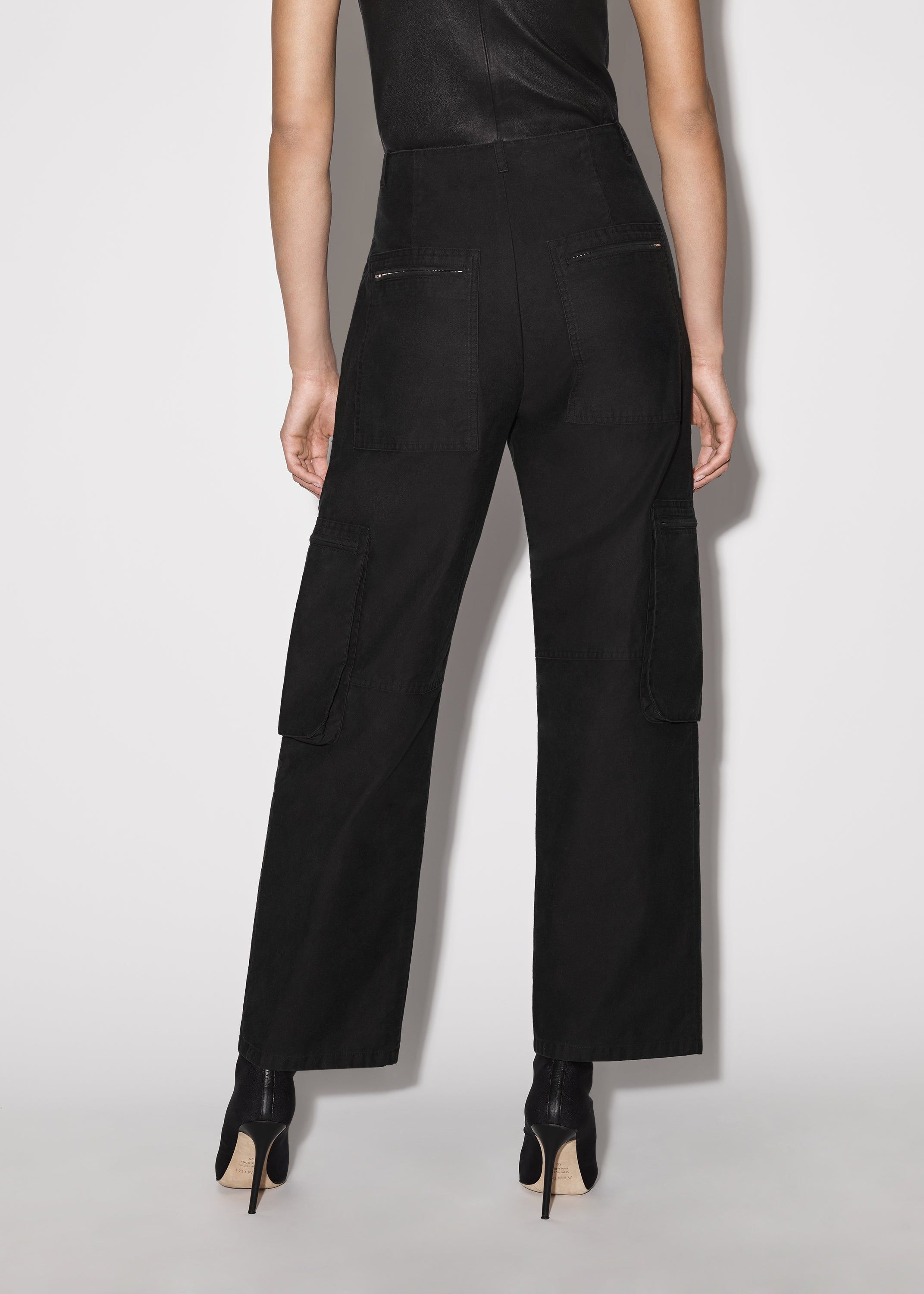WOMEN - CARGO LOOSE STRAIGHT - BLACK sold by AMIRI product image thumbnail 5