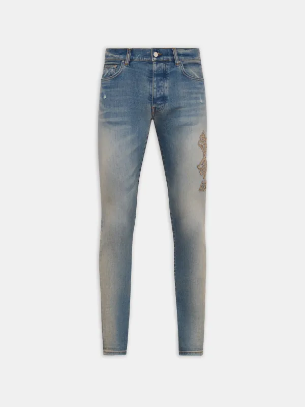 MA QUAD APPLIQUE SKINNY JEAN - Dust Indigo made by AMIRI