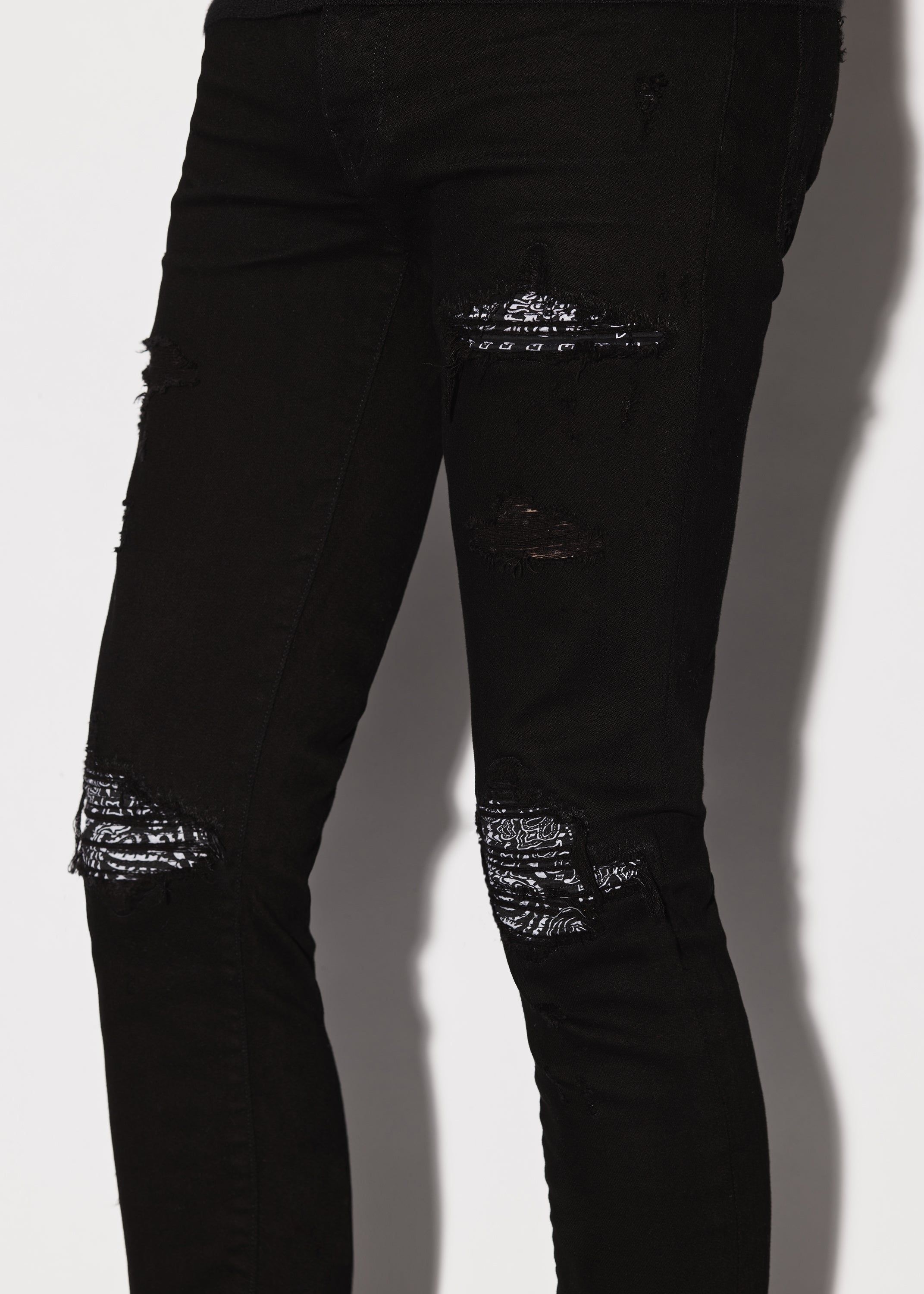 MX1 BANDANA JEAN - OVERDYED BLACK sold by AMIRI product image thumbnail 5