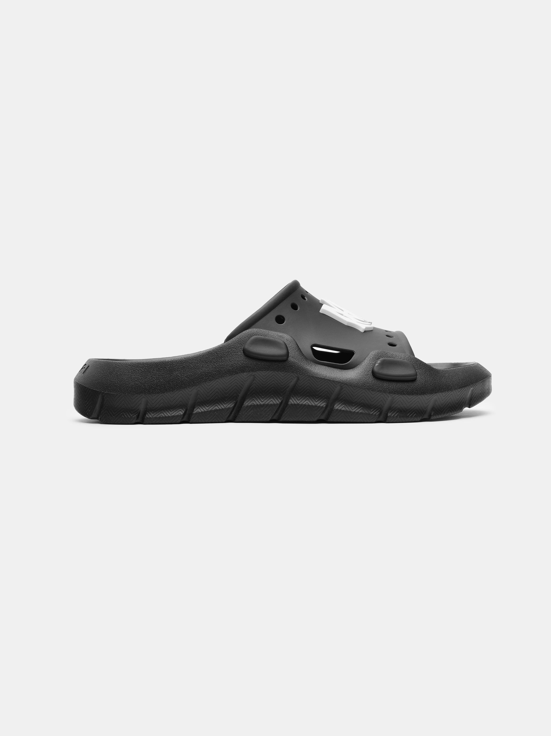 SUNDAY SLIDE - Black sold by AMIRI