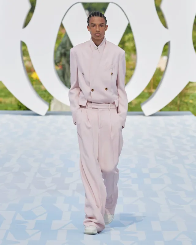 SS23 LOOK 39 made by AMIRI