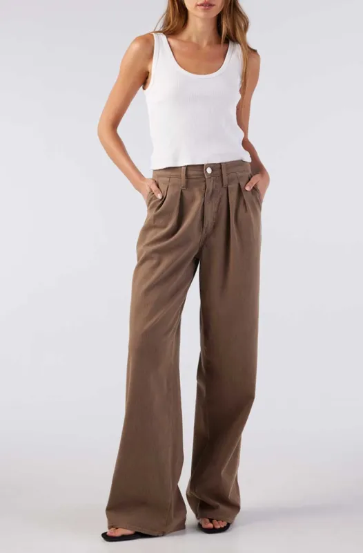 Sheryl Trouser sold by AMO