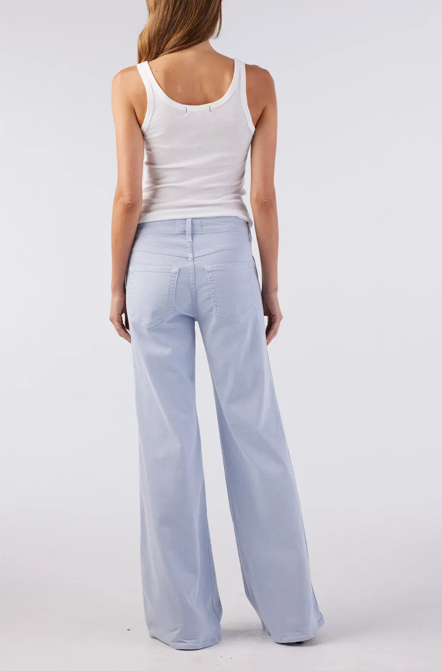 Elizabeth sold by AMO product image thumbnail 5