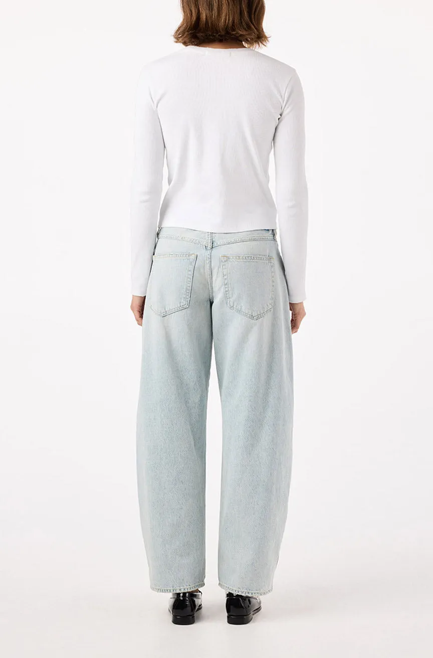 Antonia sold by AMO product image thumbnail 5