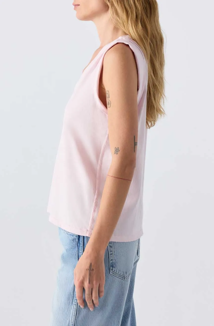 Dona Tee sold by AMO product image thumbnail 3