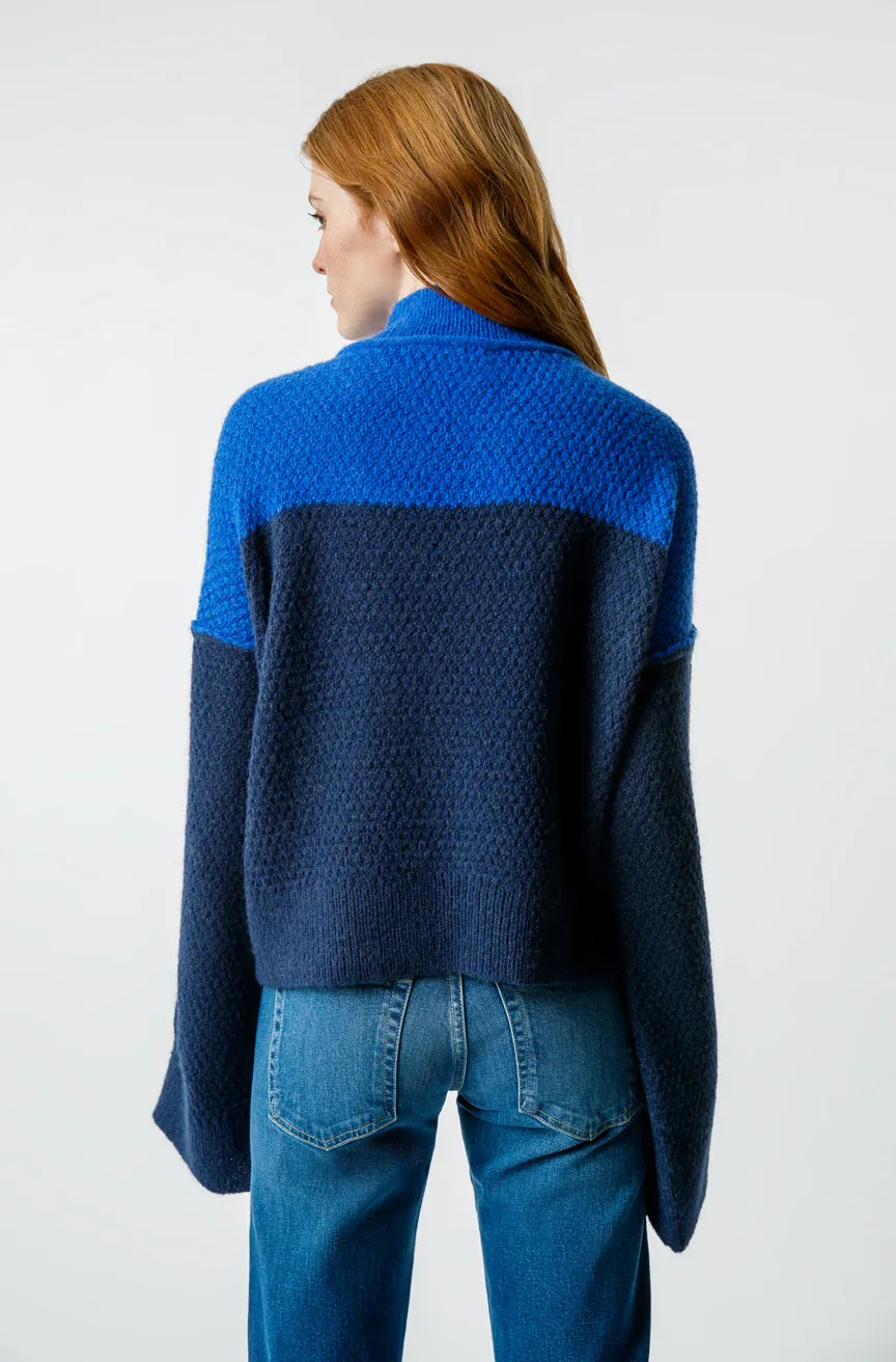 Laverne V-Neck sold by AMO product image thumbnail 5