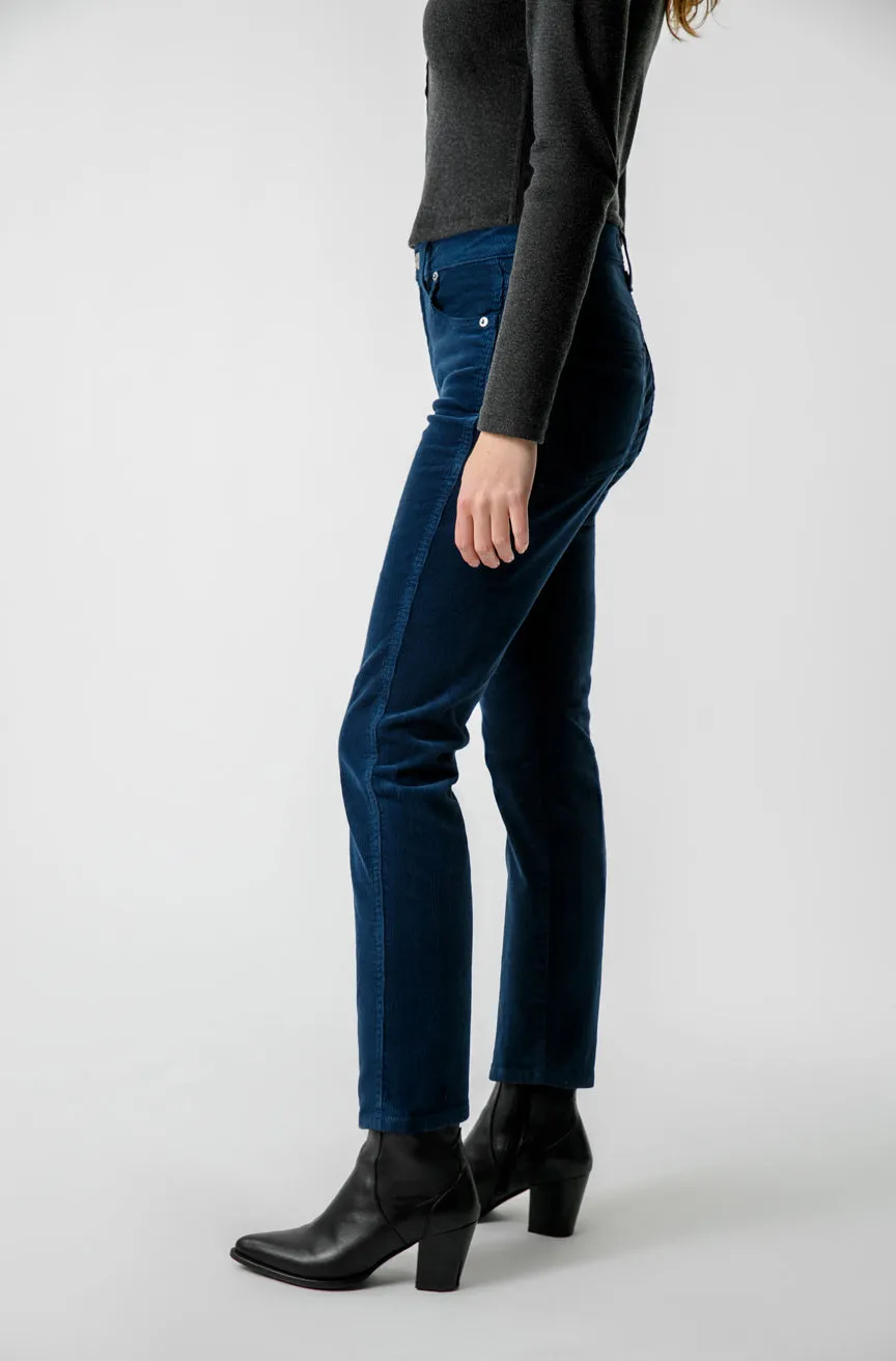 Chloe Crop Cord sold by AMO product image thumbnail 3