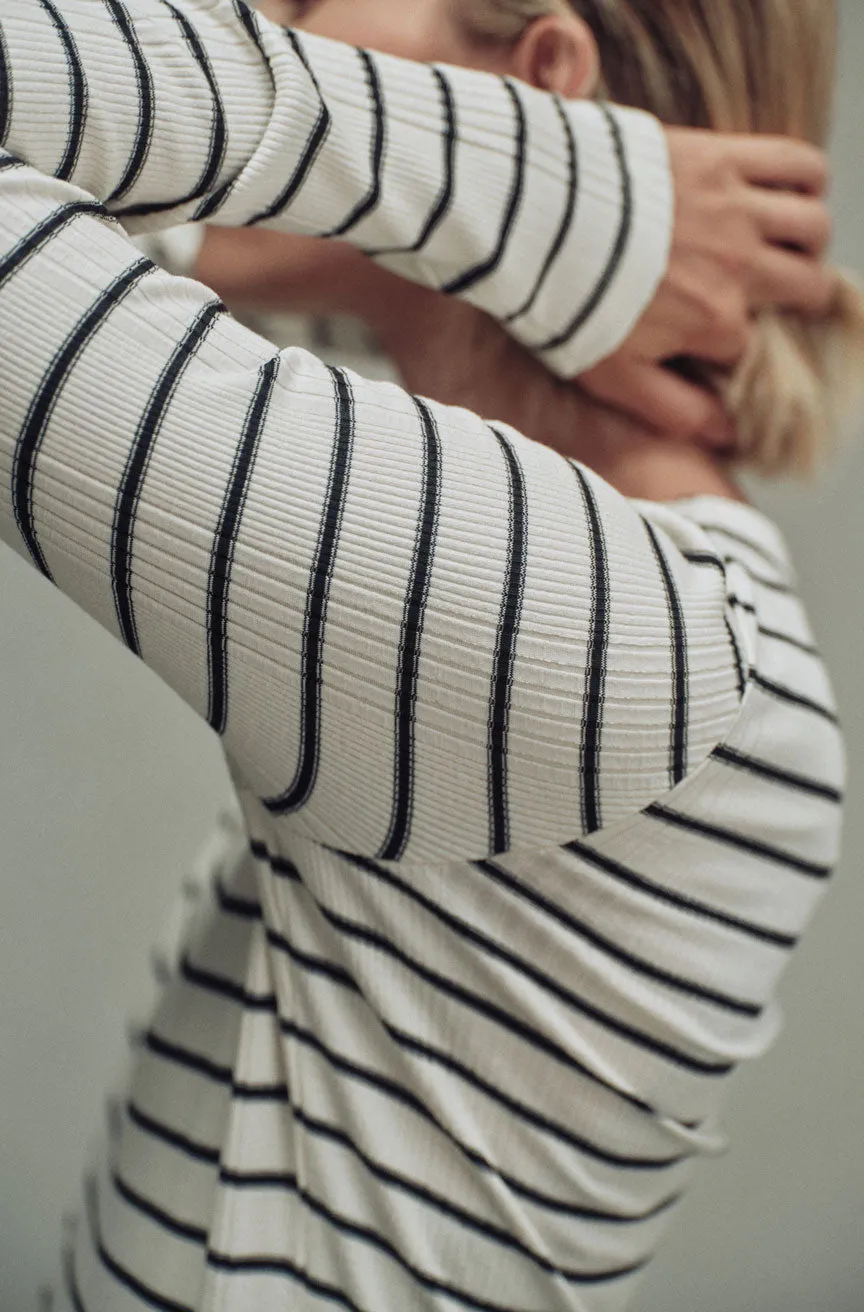 Joanna Long Sleeve sold by AMO product image thumbnail 5