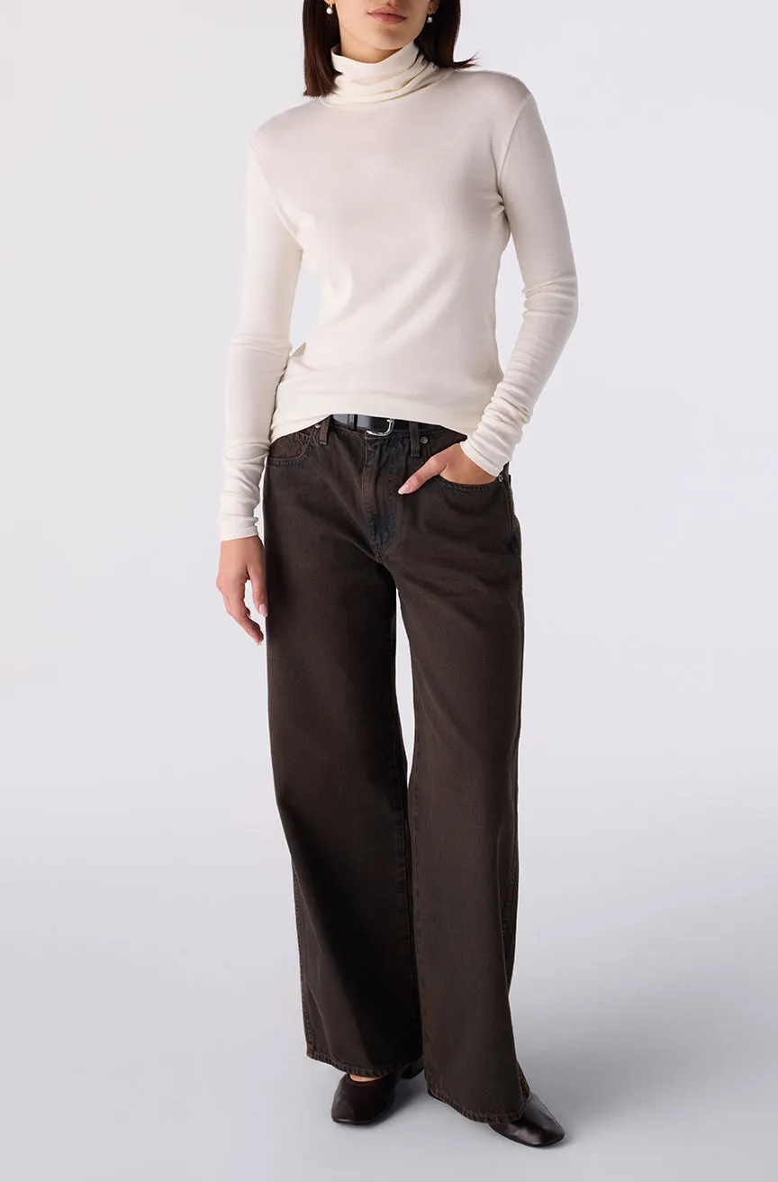 Kira sold by AMO product image thumbnail 4