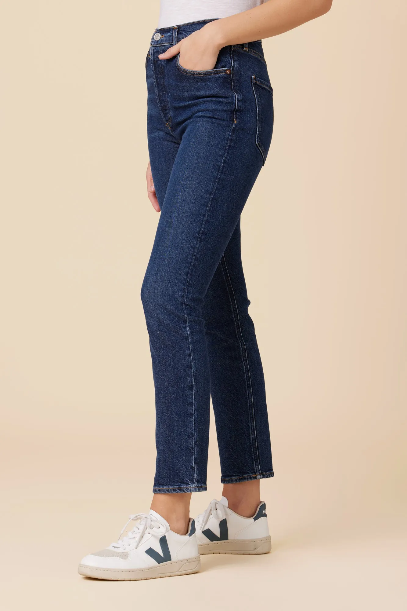 AGOLDE Riley High Rise Straight Long Jean - Divided sold by Amour Vert product image thumbnail 3