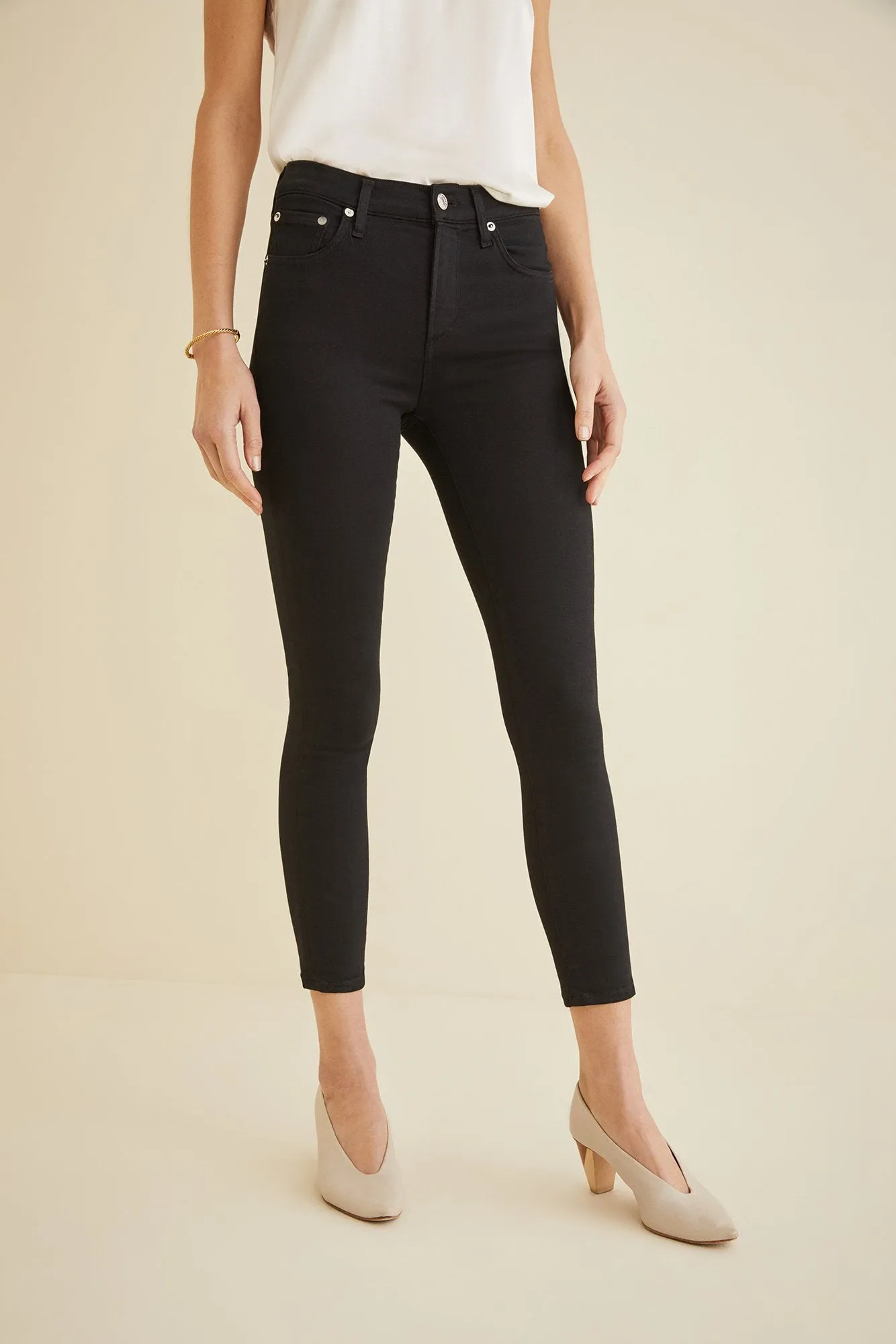 AGOLDE Exclusive Sophie Crop Jean - Black sold by Amour Vert product image thumbnail 2
