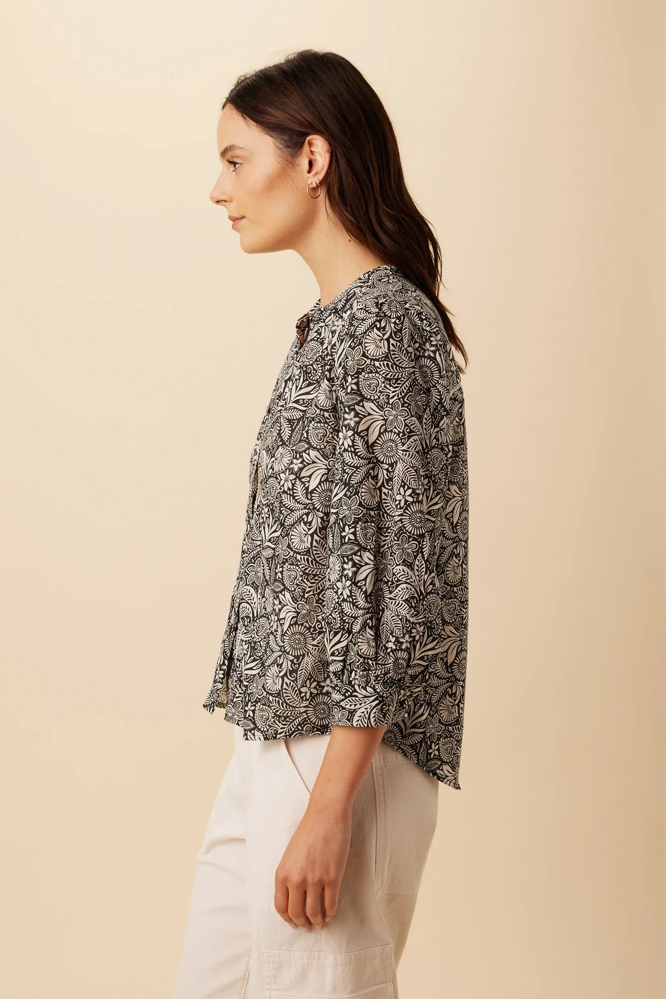 Charlotte Organic Cotton Blouse - Nina Black - ReAmour sold by Amour Vert product image thumbnail 2