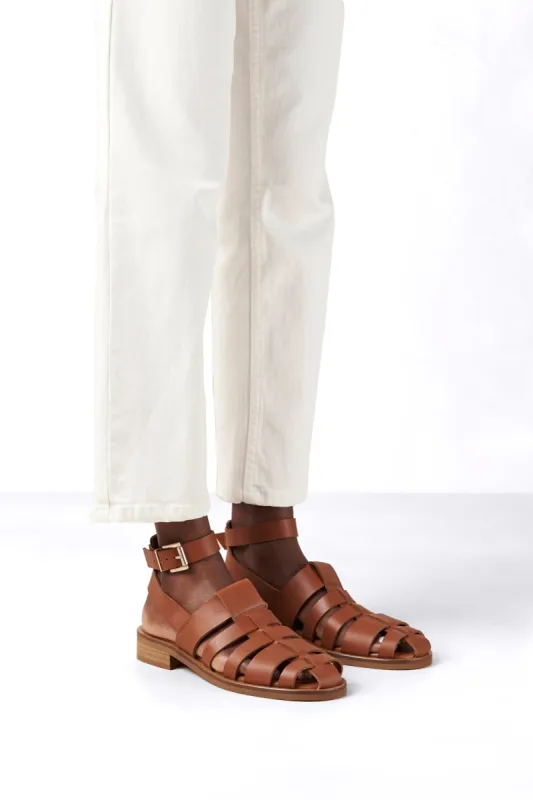 Alohas Perry Fisherman Sandal - Tan made by Amour Vert
