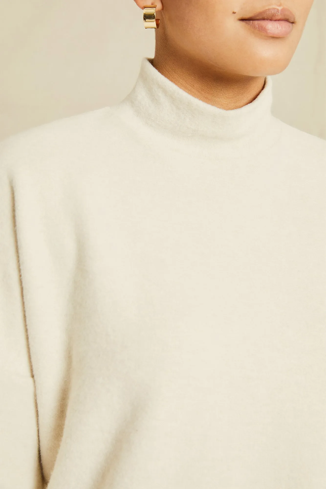 Aubin Fleece Top - Oatmeal sold by Amour Vert product image thumbnail 4