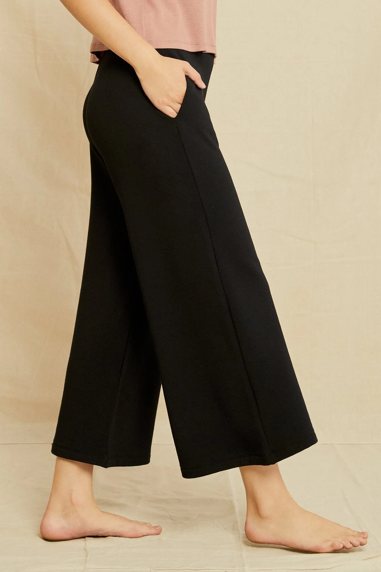 Eugenia Luxe Fleece Pant - Black - ReAmour sold by Amour Vert product image thumbnail 2