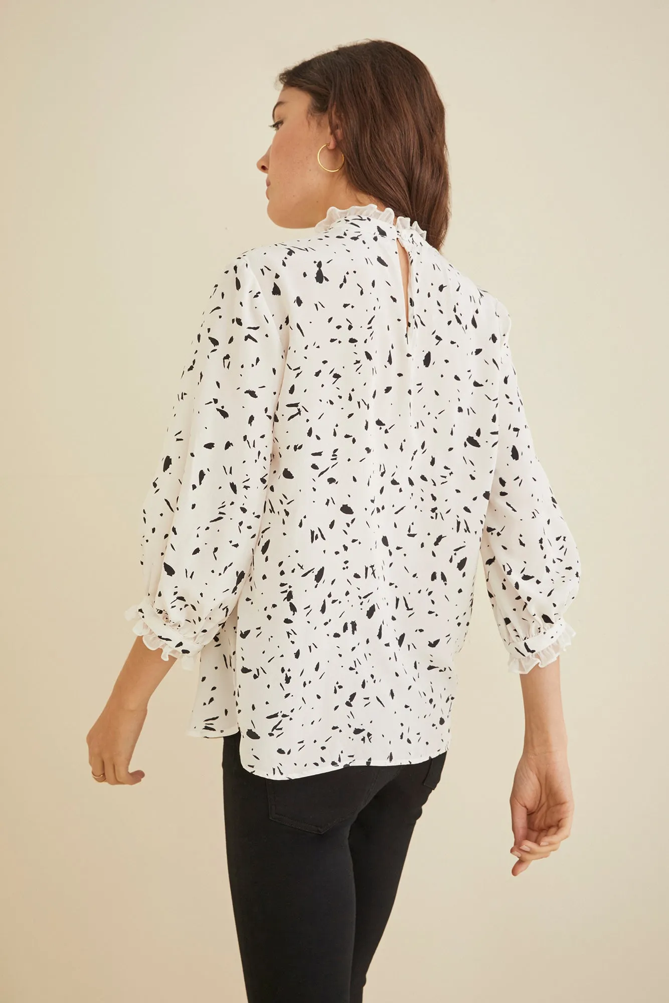 Nisha Silk Blouse - Mont Blanc - ReAmour sold by Amour Vert product image thumbnail 3