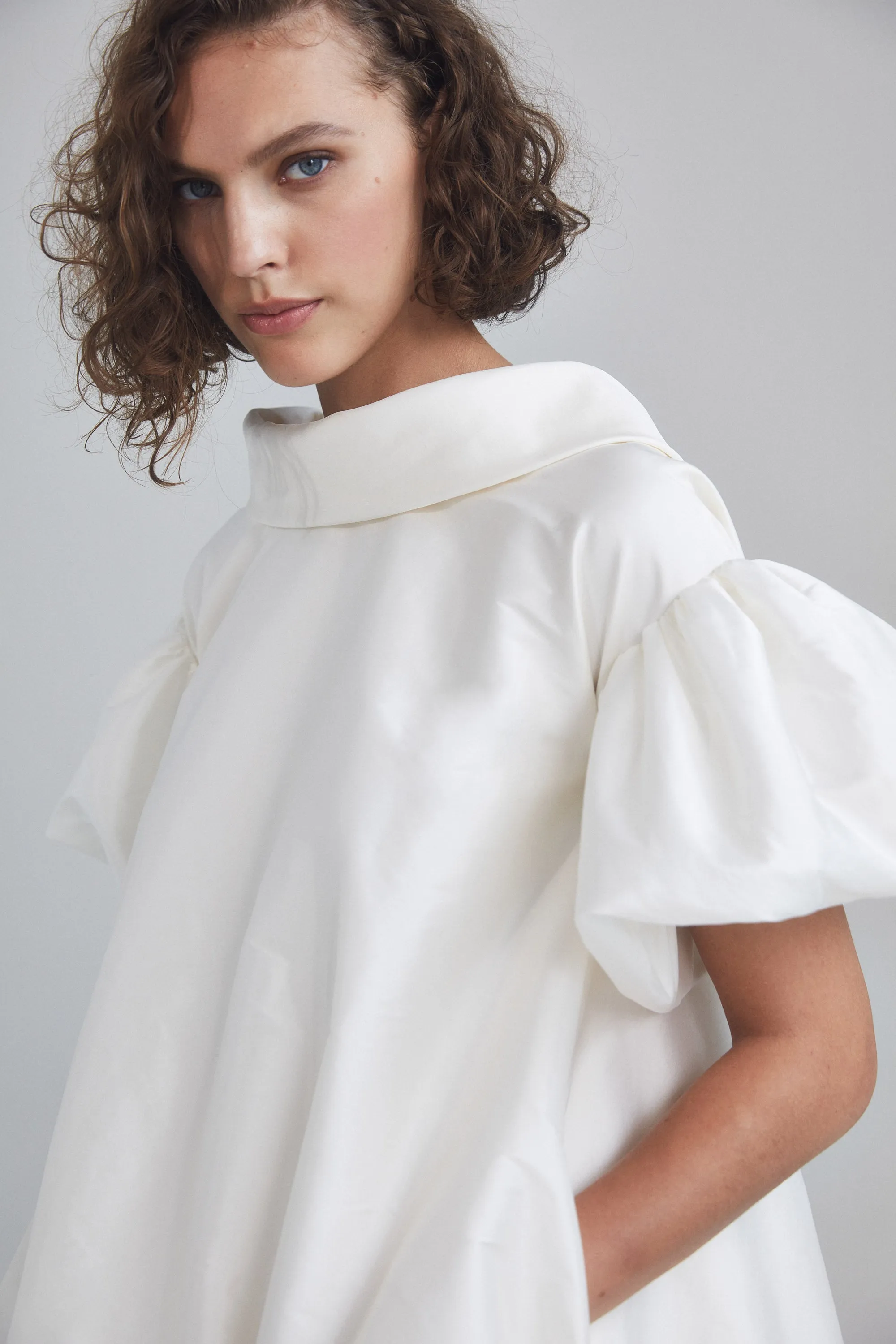 LW187 - Ivory sold by Amsale