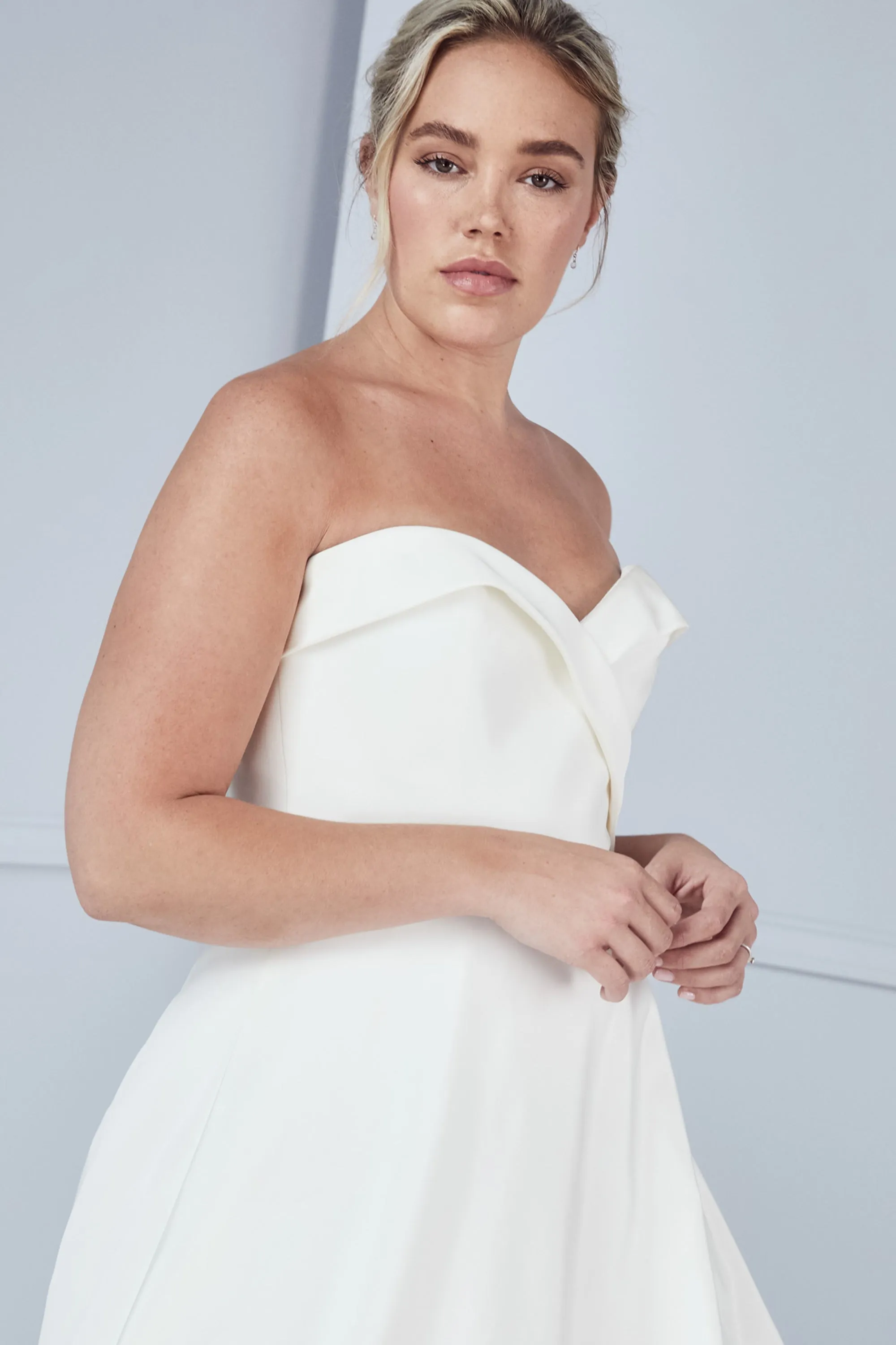 Max - Silk-White sold by Amsale