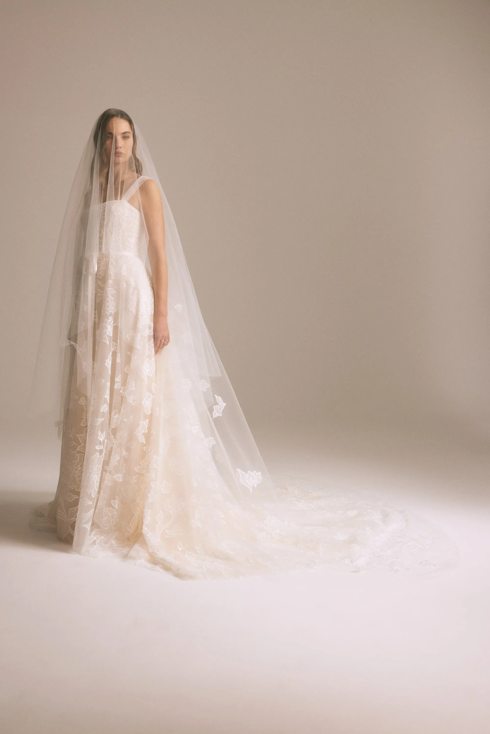 Calypso Veil sold by Amsale product image thumbnail 2