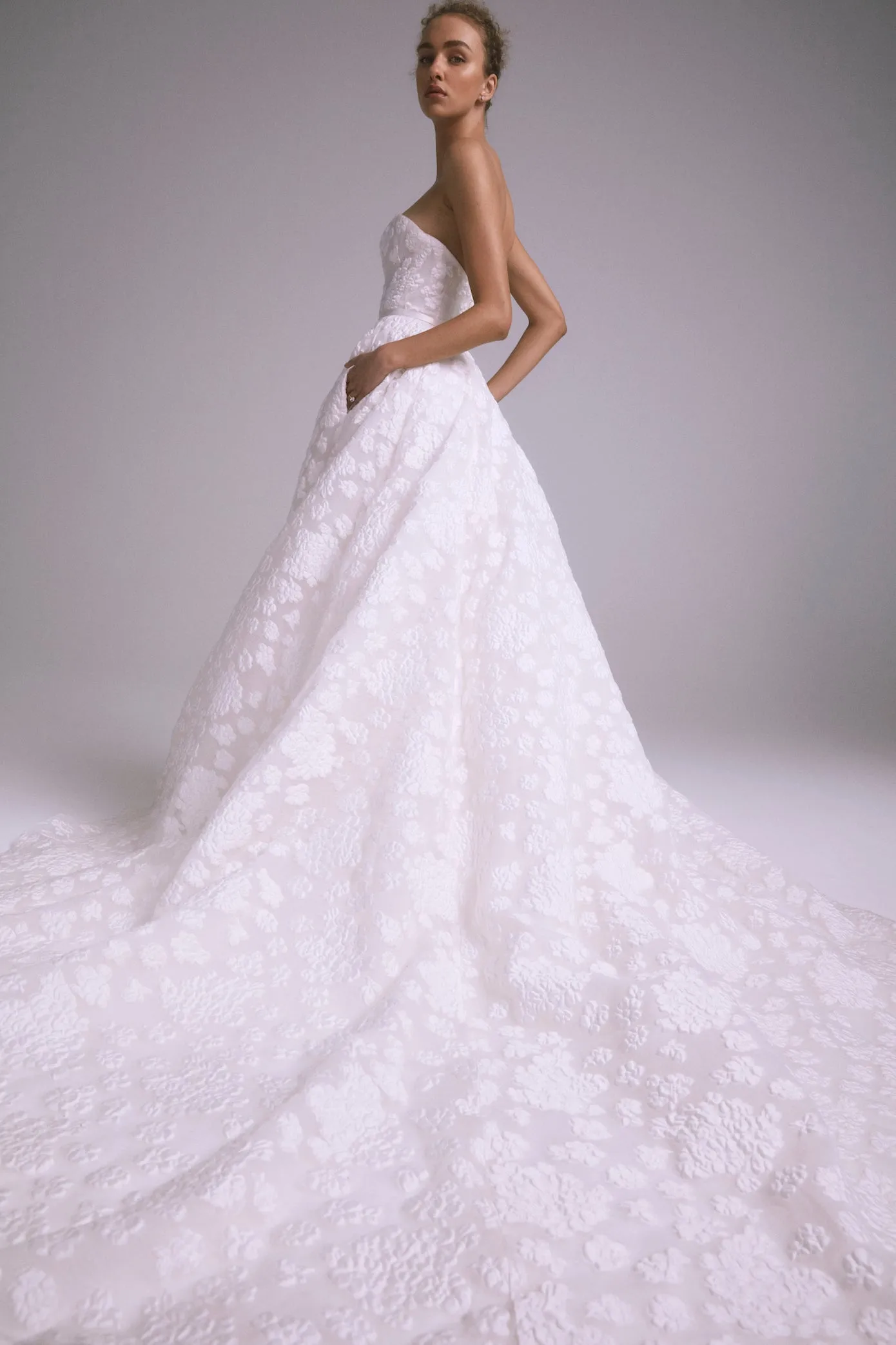 Devon sold by Amsale product image thumbnail 3