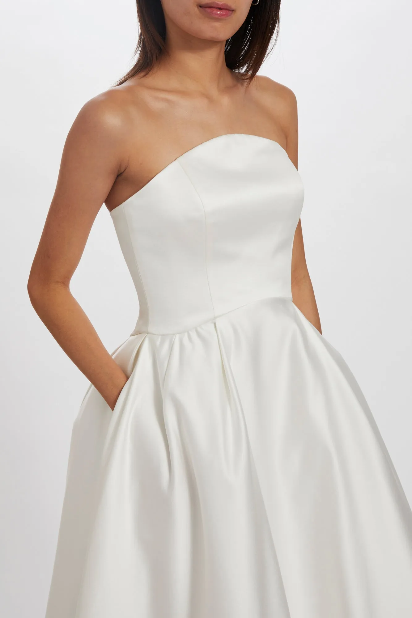 LW224 - Ivory sold by Amsale product image thumbnail 5