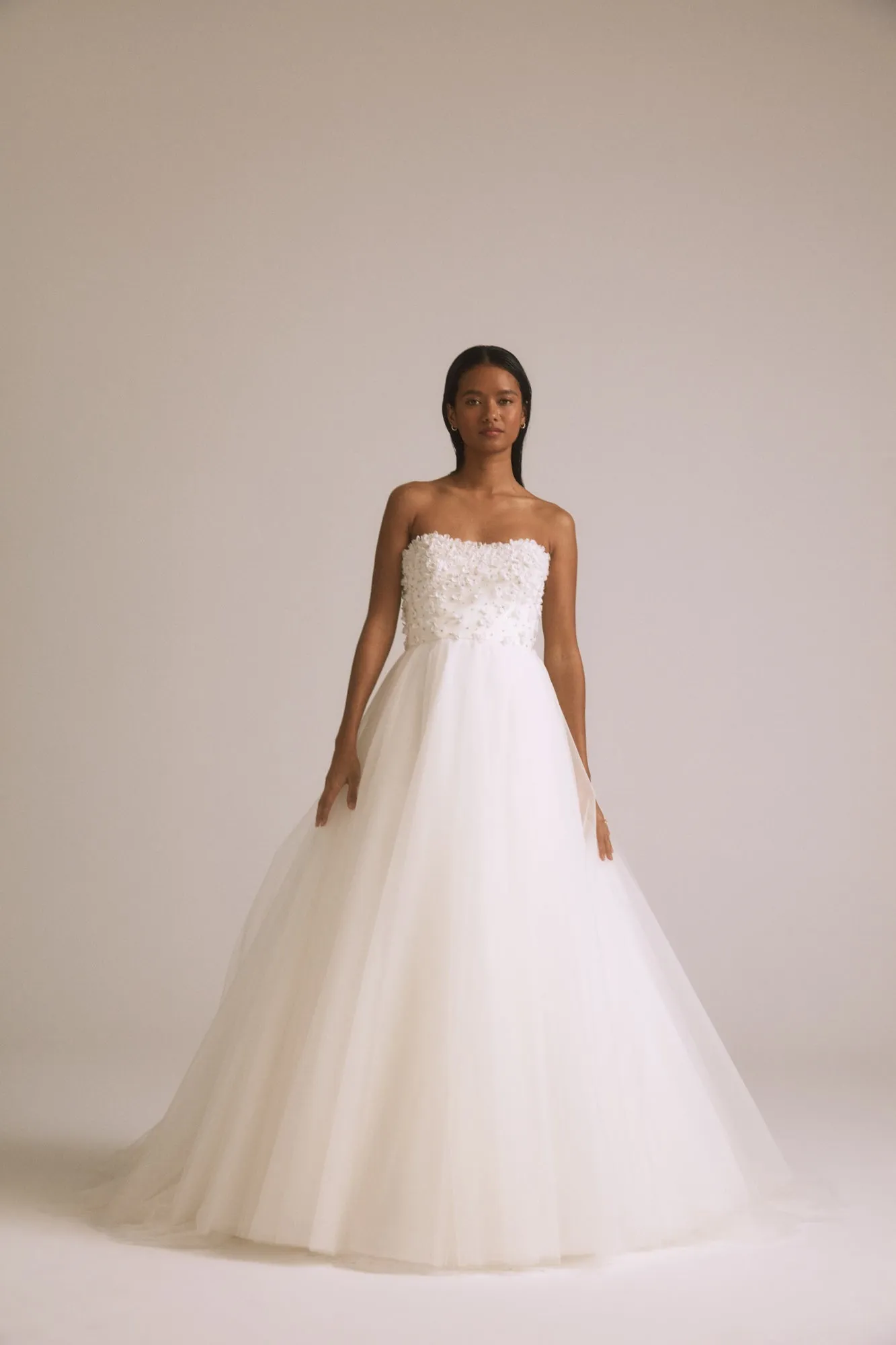 Gail - Ivory sold by Amsale product image thumbnail 3