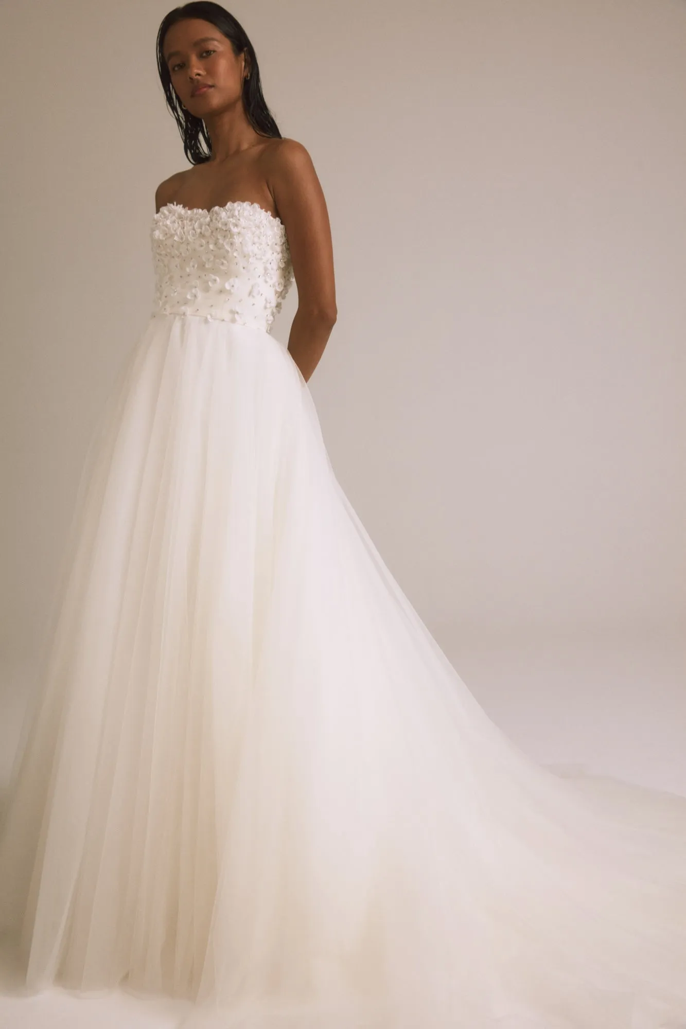 Gail - Ivory sold by Amsale product image thumbnail 5
