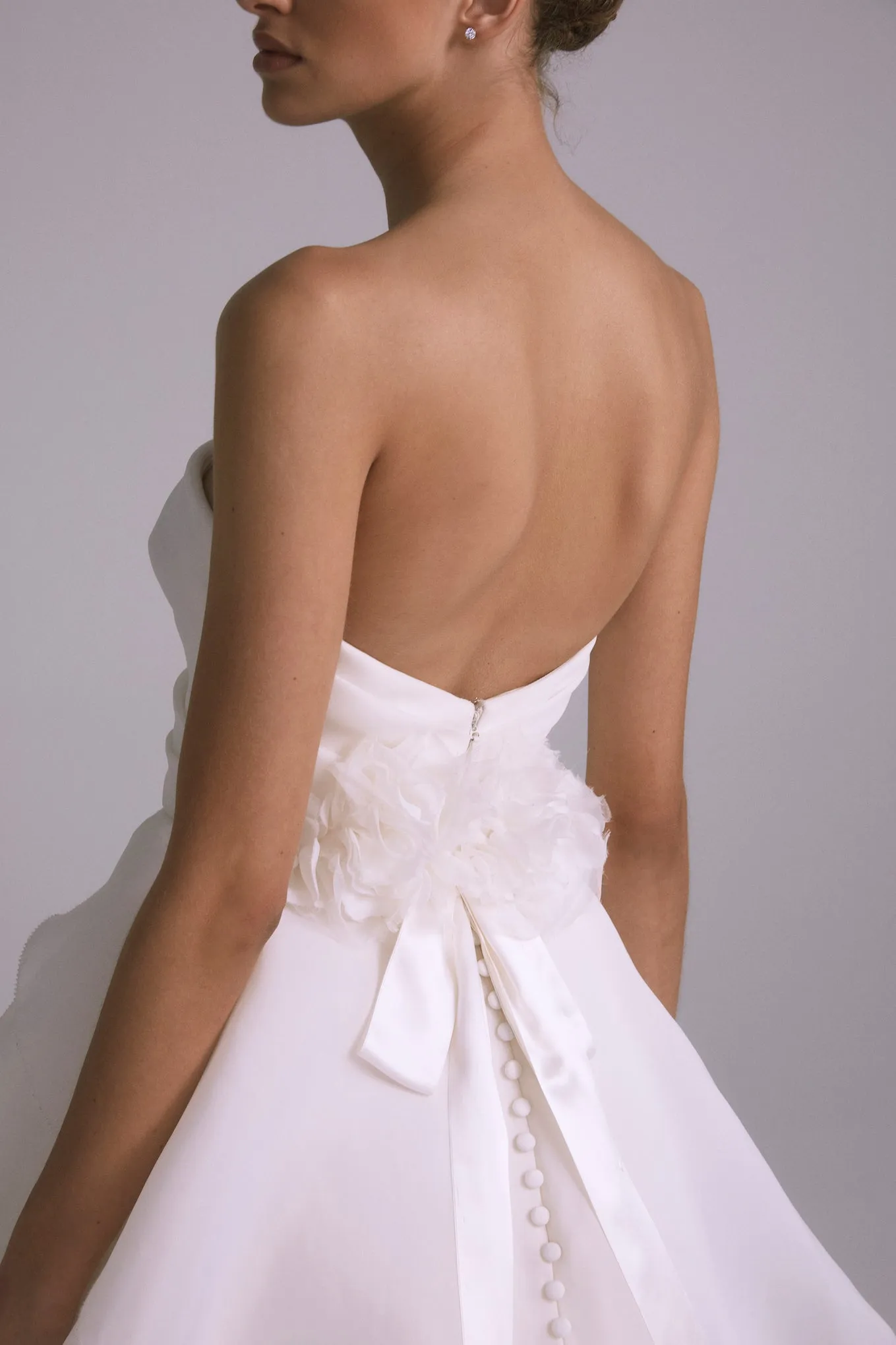 Lotus sold by Amsale product image thumbnail 3